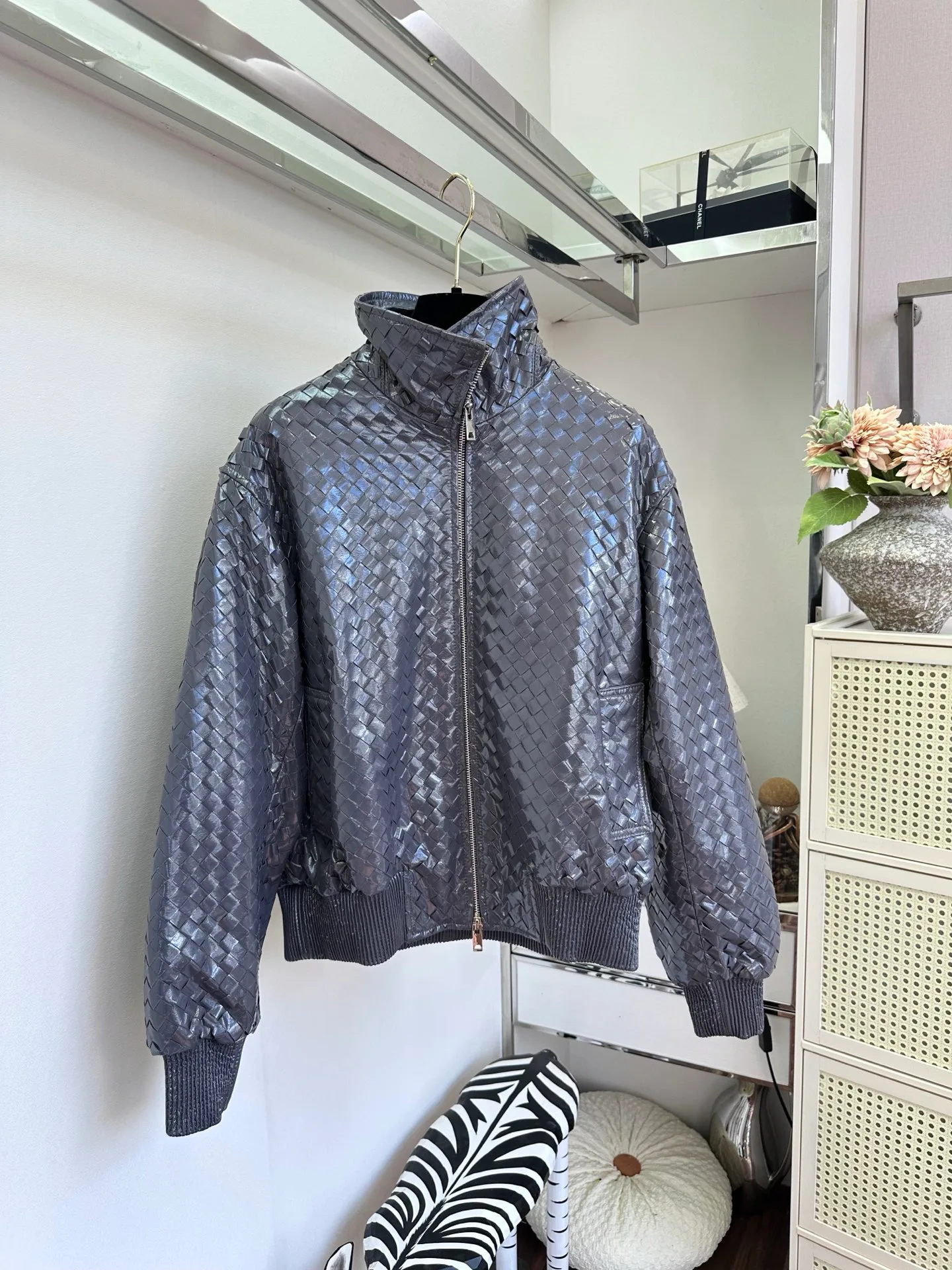 Кожаные Куртки И Дублёнки Женские Bottega Veneta 18721840