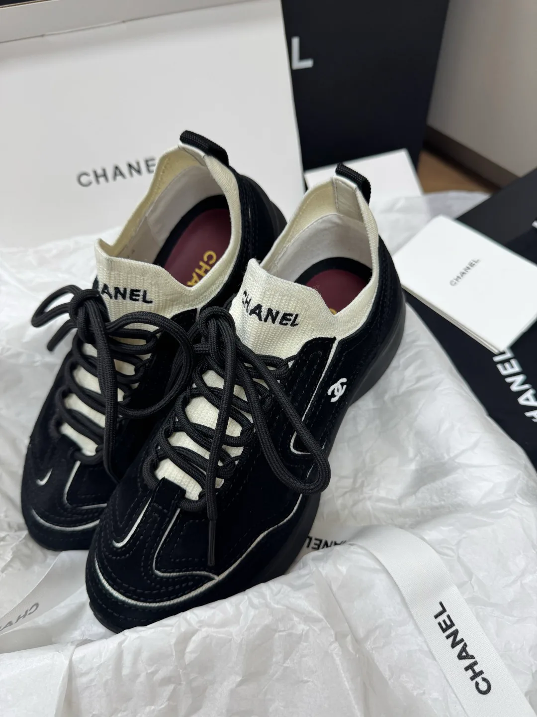 Кроссовки Женские Chanel 17418276