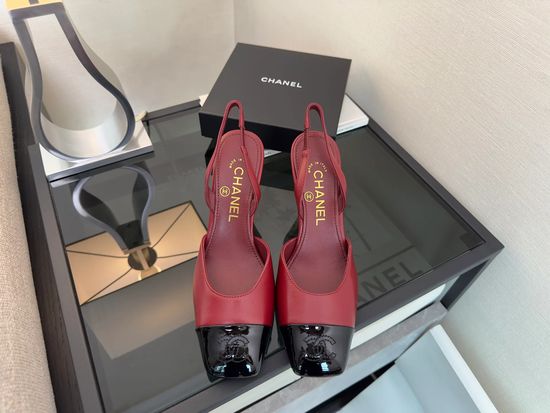 Туфли Женские Chanel 18402052