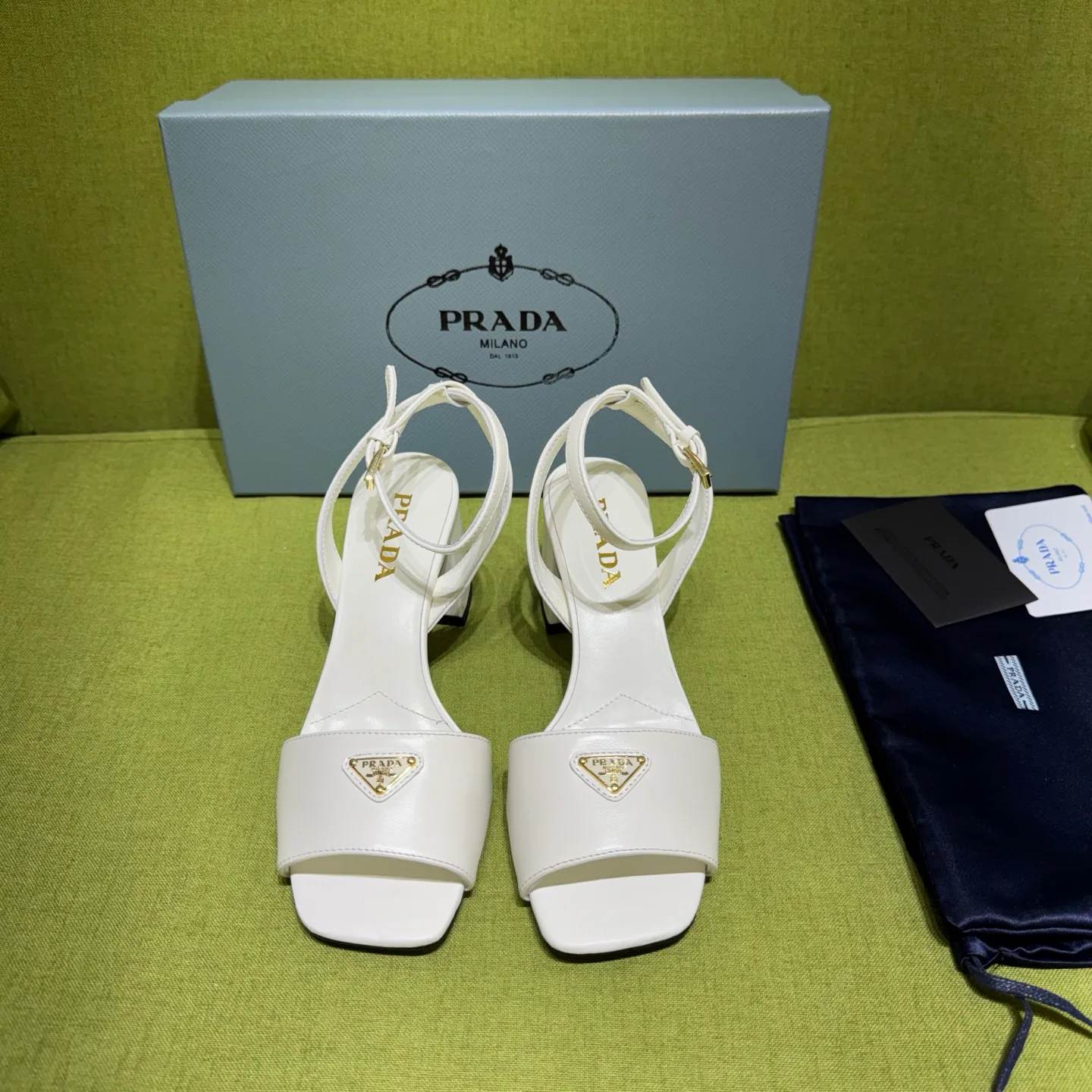 Босоножки Женские Prada 17524803