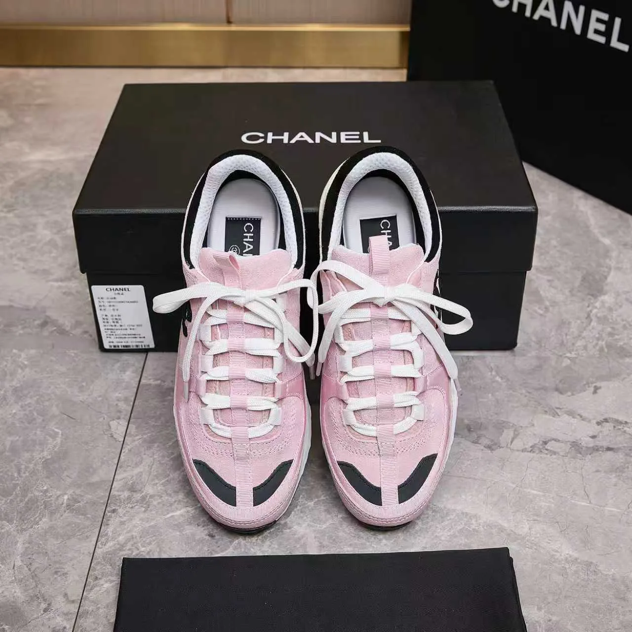 Кроссовки Женские Chanel 10515984