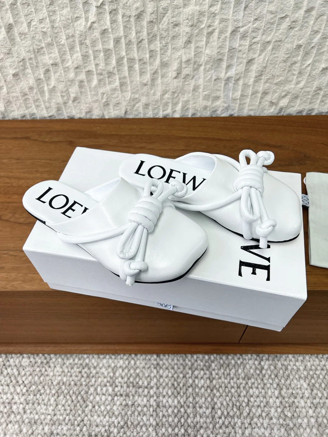 Шлепанцы Женские Loewe 11405127
