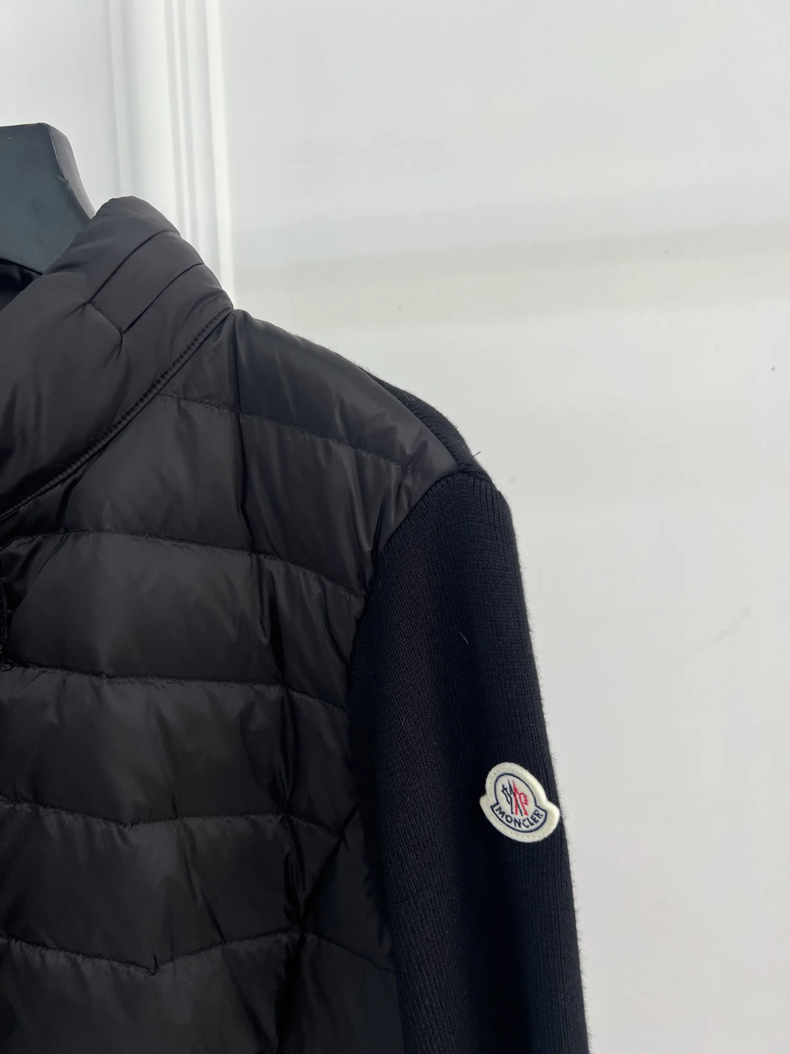 Куртки И Пуховики Женские Moncler 18416269