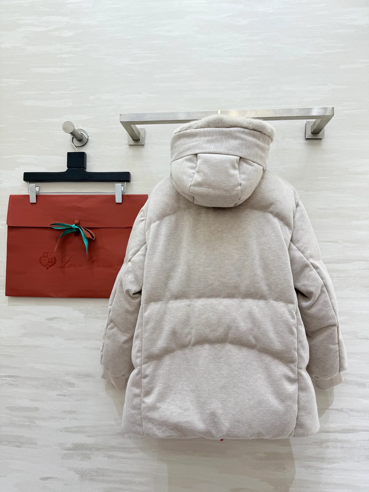 Куртки И Пуховики Женские Loro Piana 600317