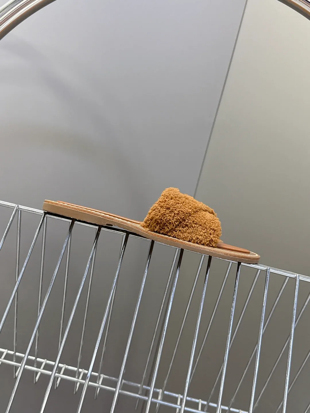 Шлепанцы Женские Celine 53275