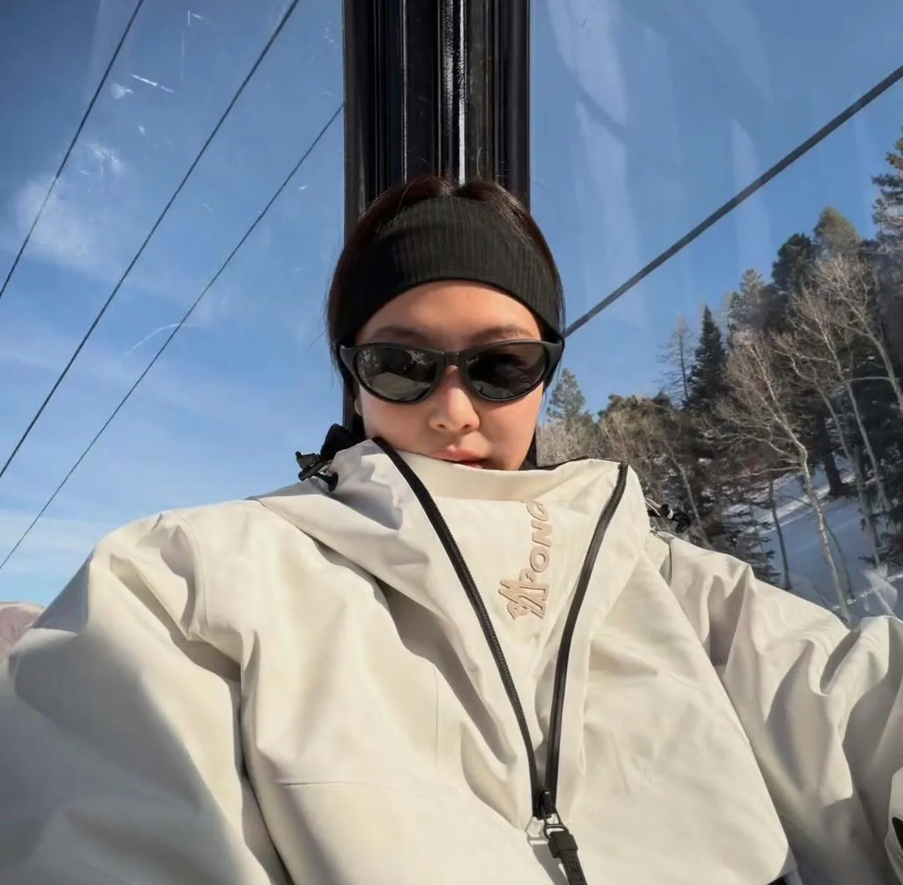 Куртки И Пуховики Женские Moncler 17941168