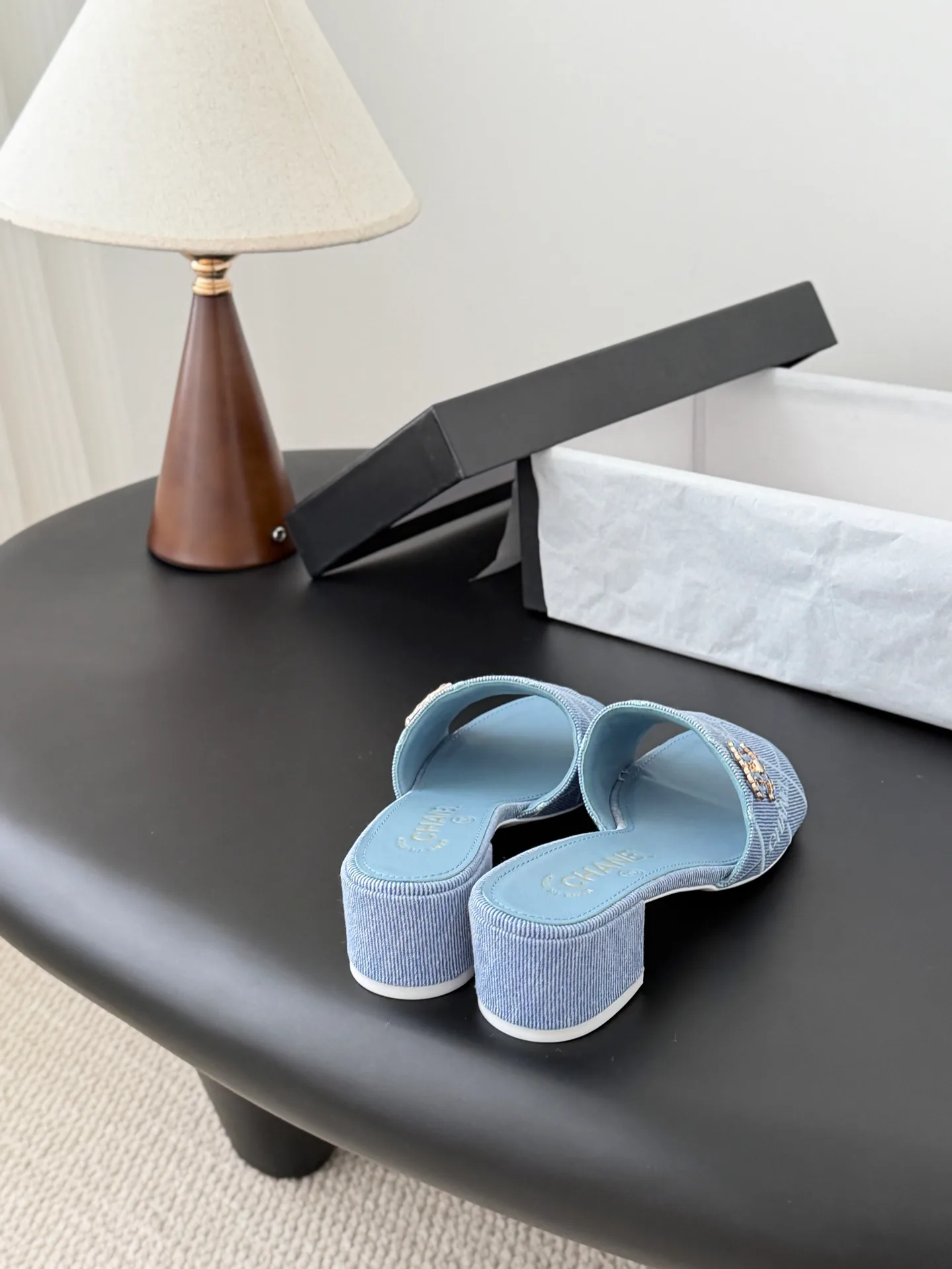 Босоножки Женские Chanel 10195288