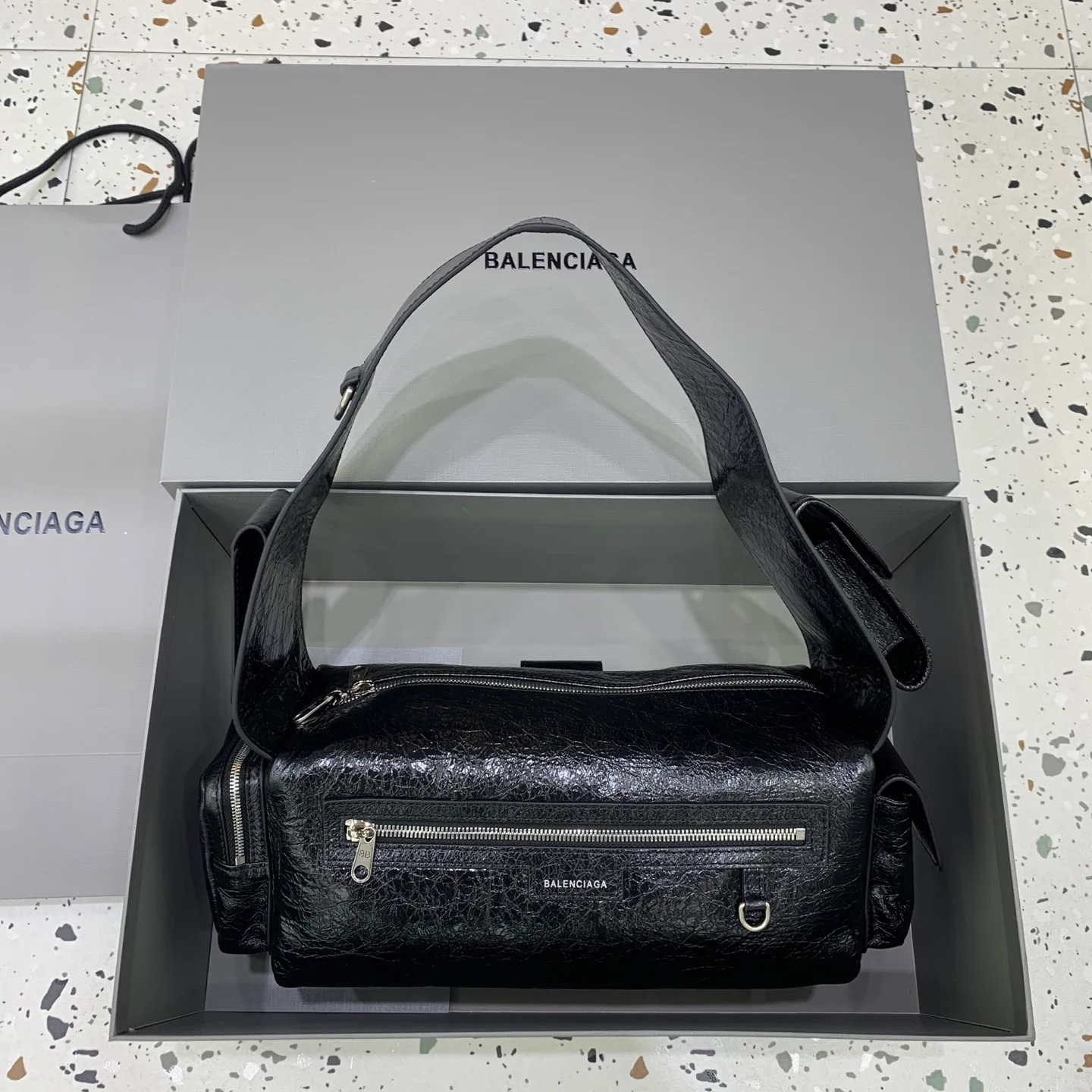 Классические Сумки Женские Balenciaga 18136076