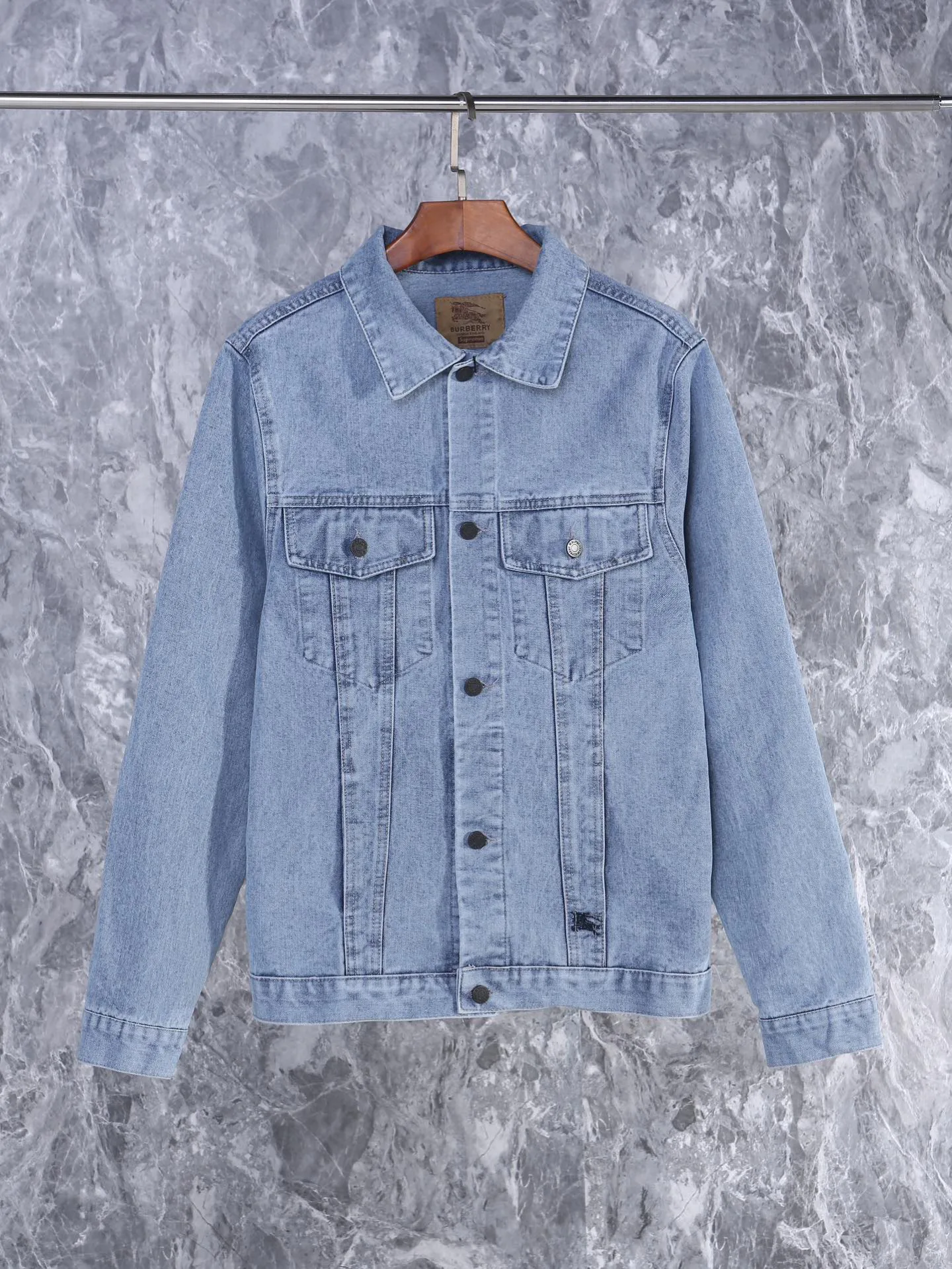 Куртки И Пуховики Женские Supreme 11244748