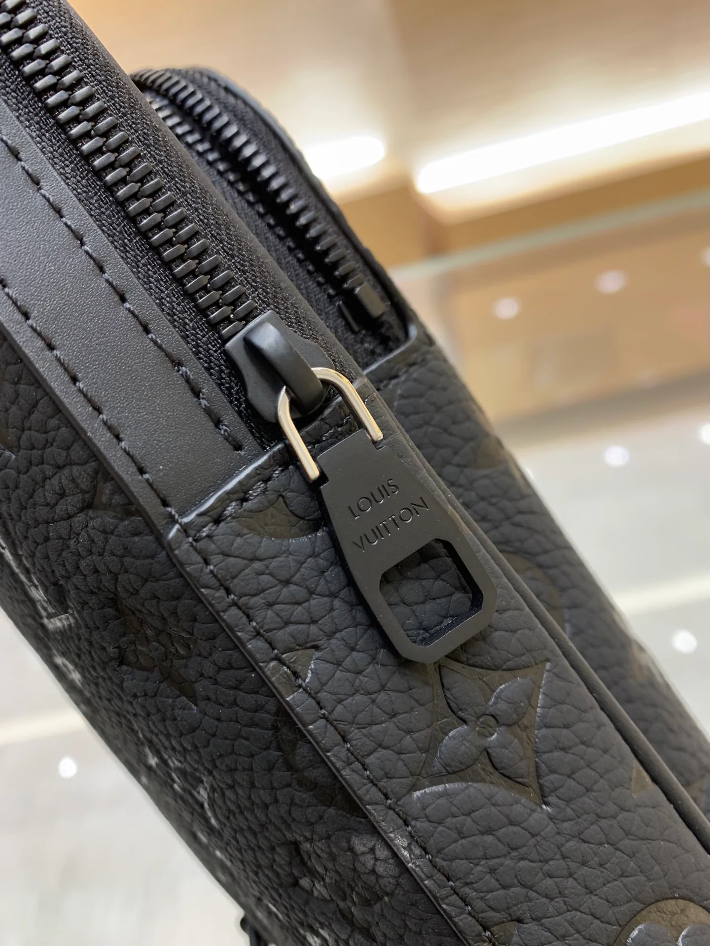 Сумки На Ремне Женские Louis Vuitton 17802507