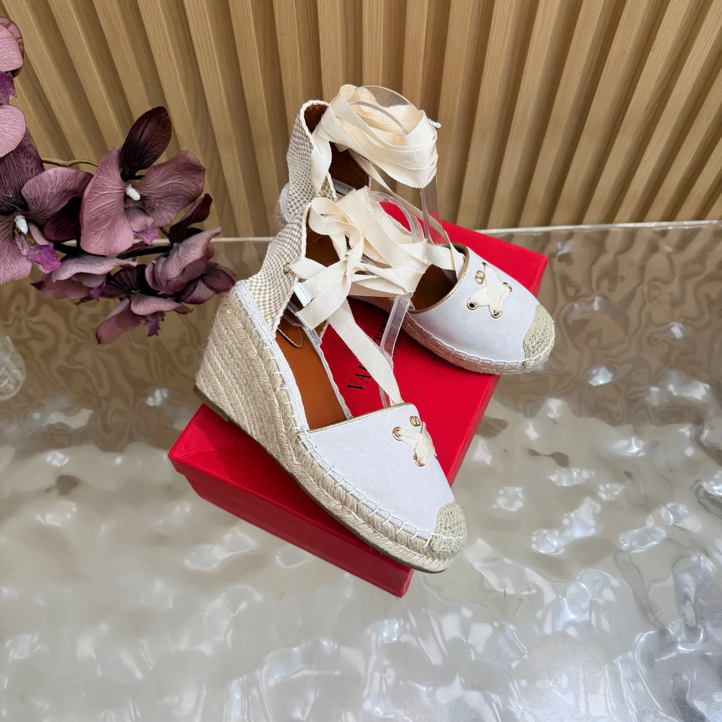 Босоножки Женские Valentino 17728246