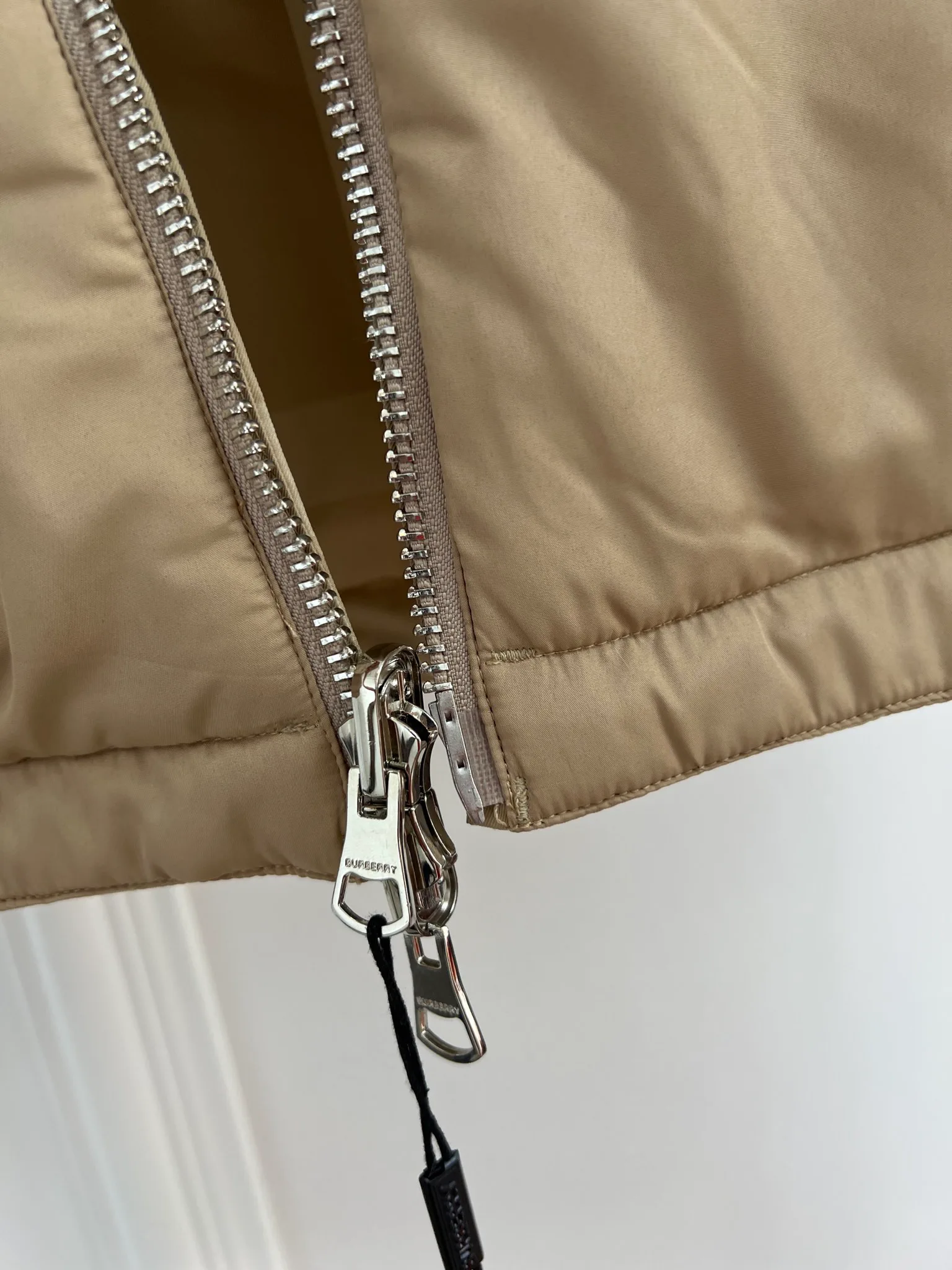 Куртки И Пуховики Женские Burberry 18415749