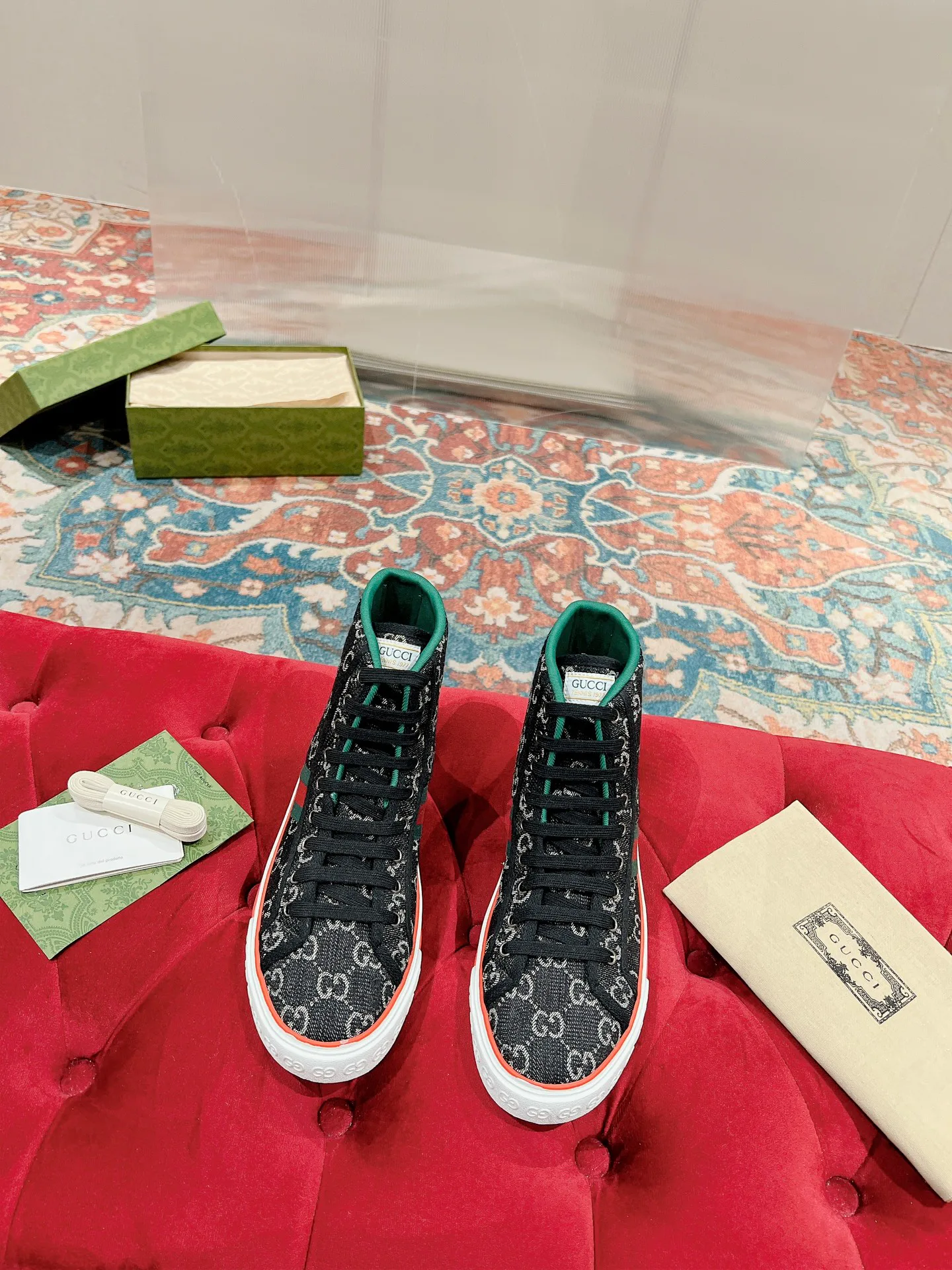 Кеды Женские Gucci 7024