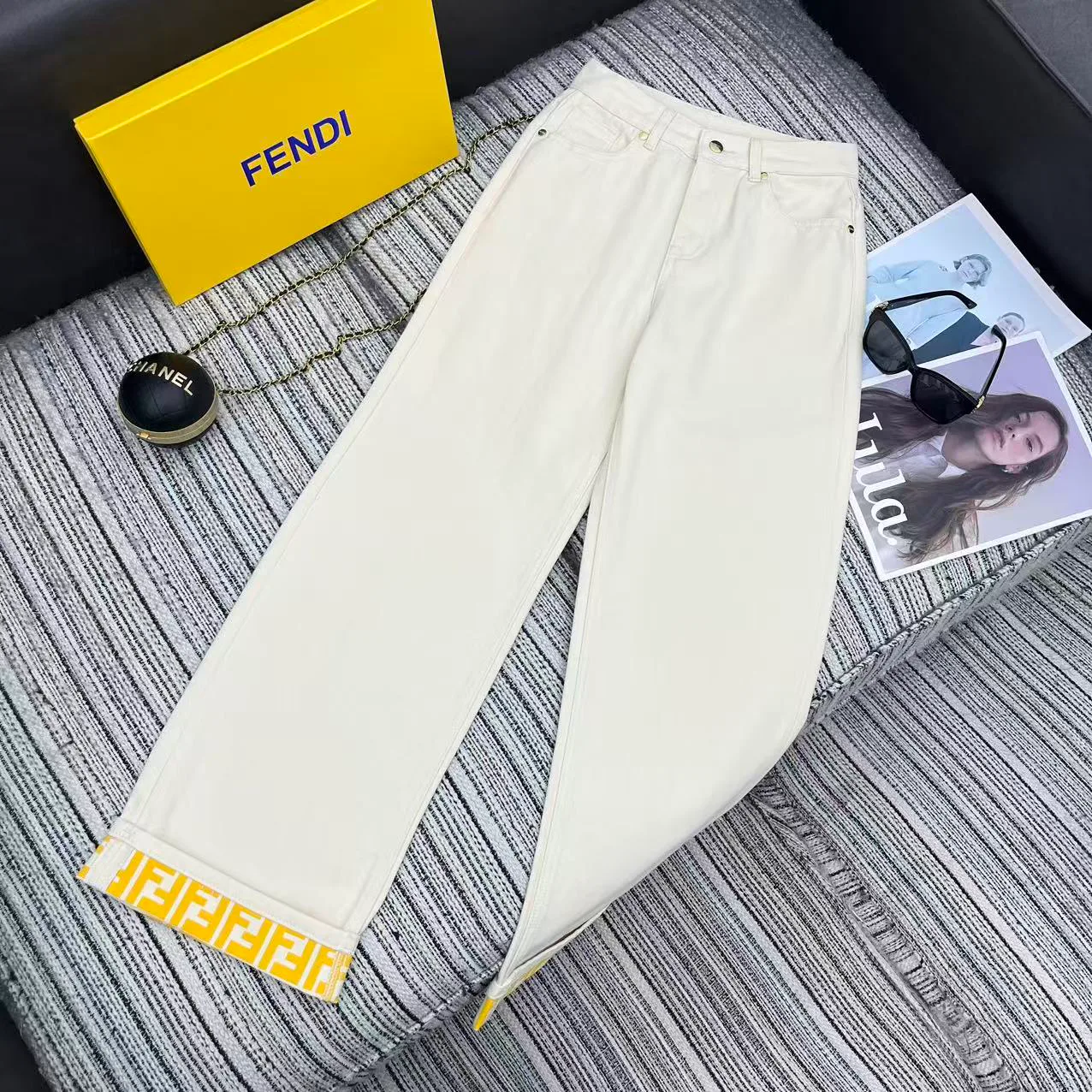 Джинсы Женские Fendi 12875156