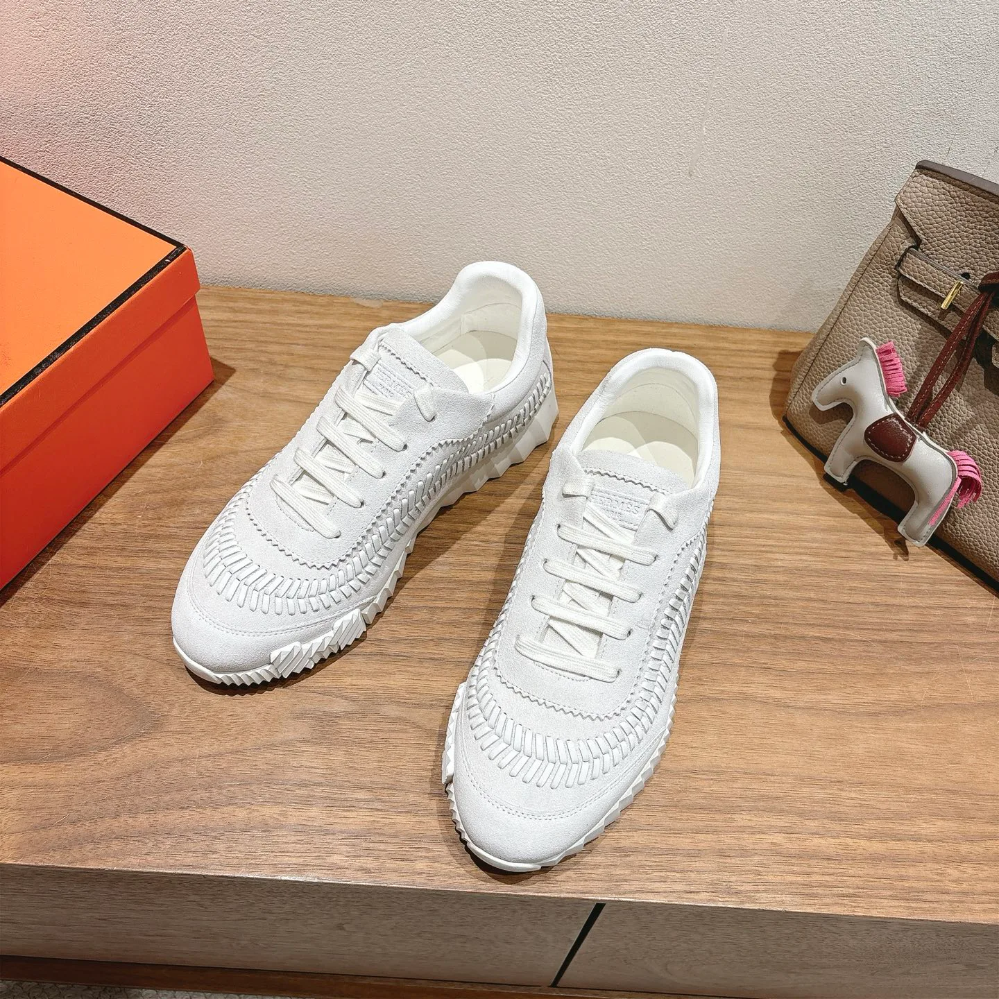Кроссовки Женские Hermes 10031864
