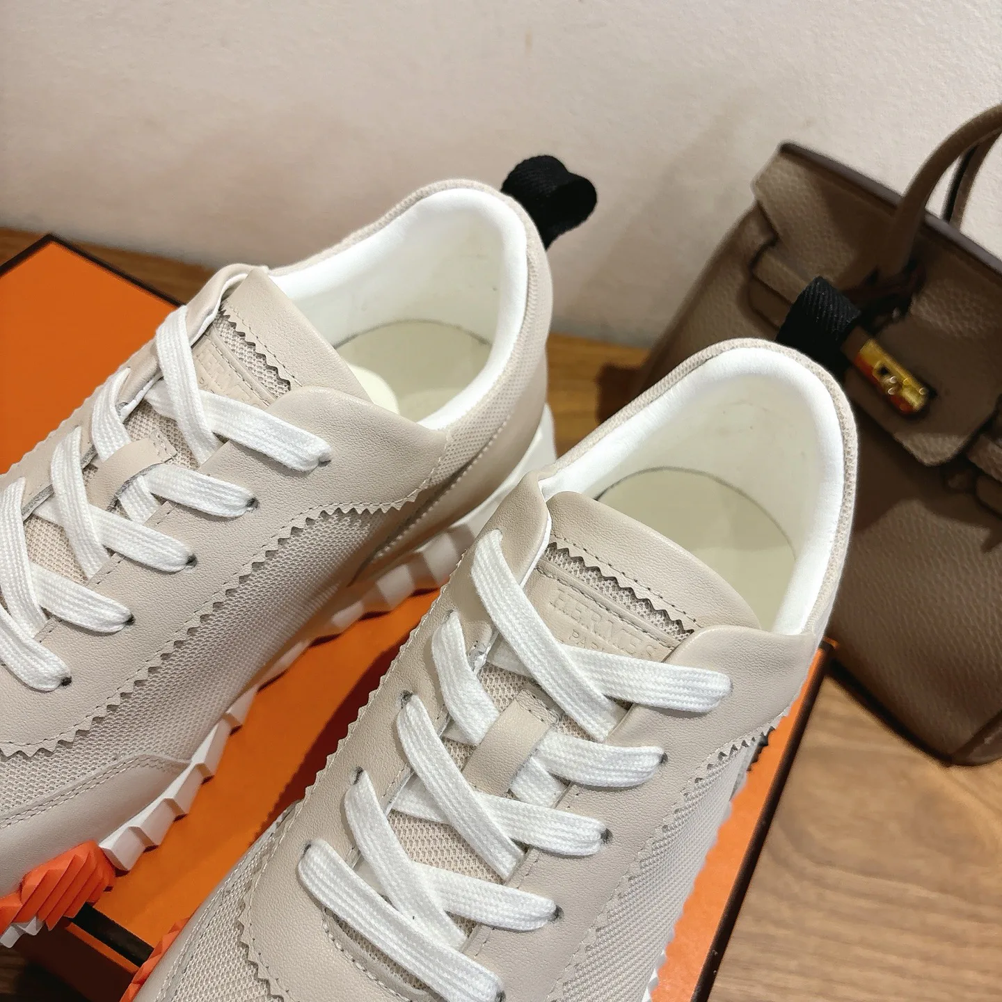 Кроссовки Женские Hermes 9914986
