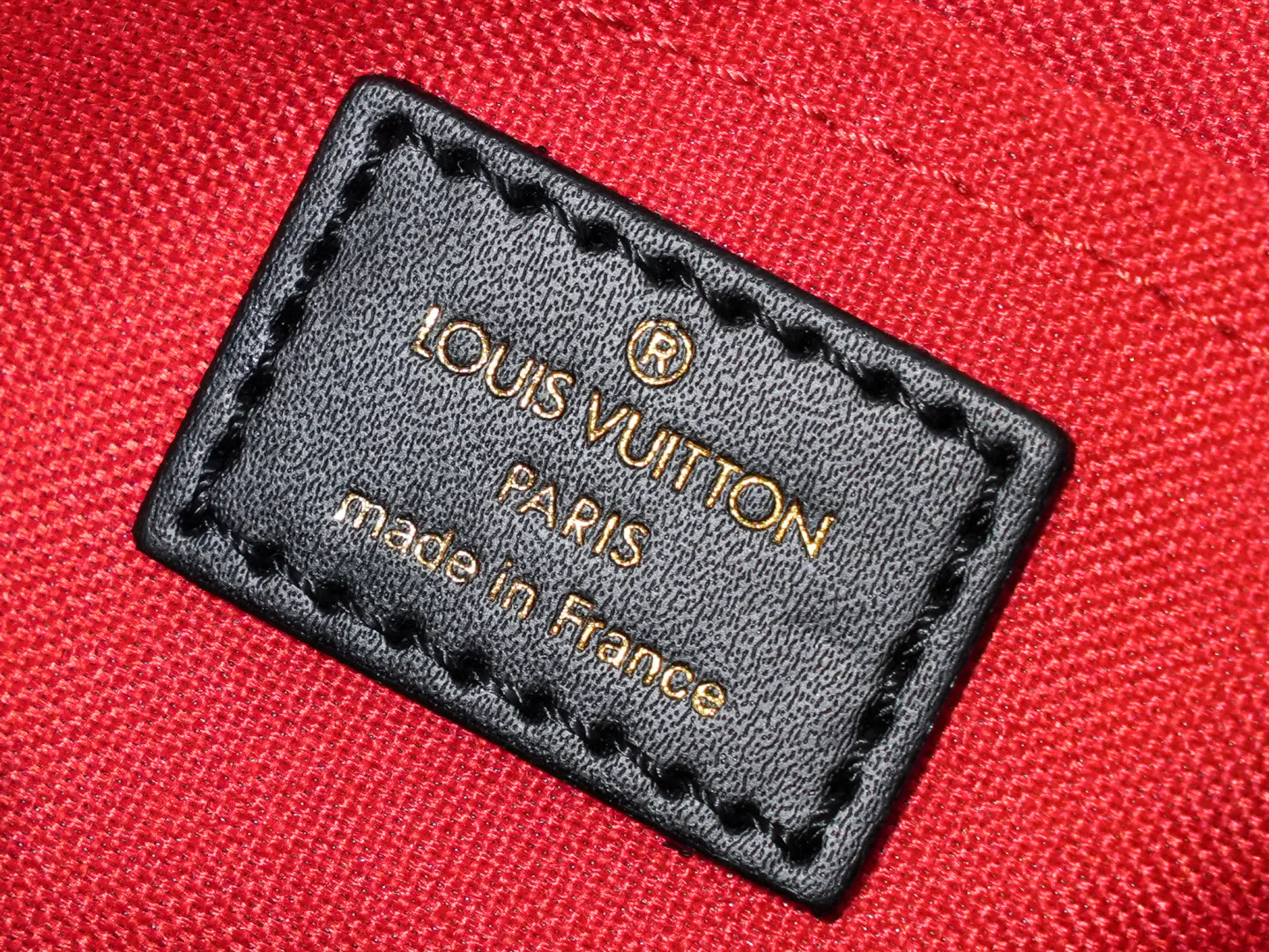 Классические Сумки Женские Louis Vuitton 11704159