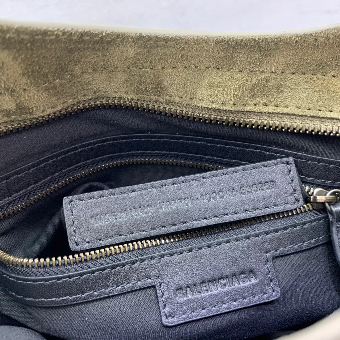 Классические Сумки Женские Balenciaga 12712532