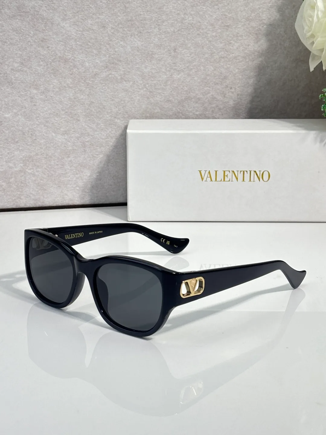 Очки Valentino 18059586