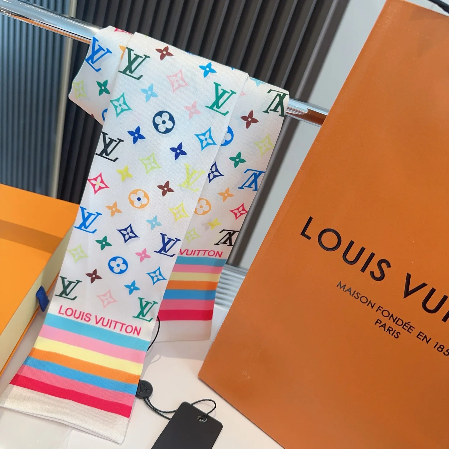 Шарфы Louis Vuitton 12052
