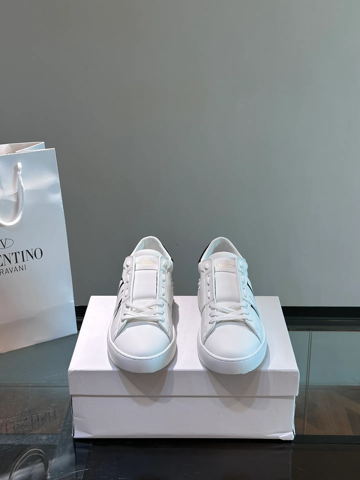 Кроссовки Мужские Valentino 105413