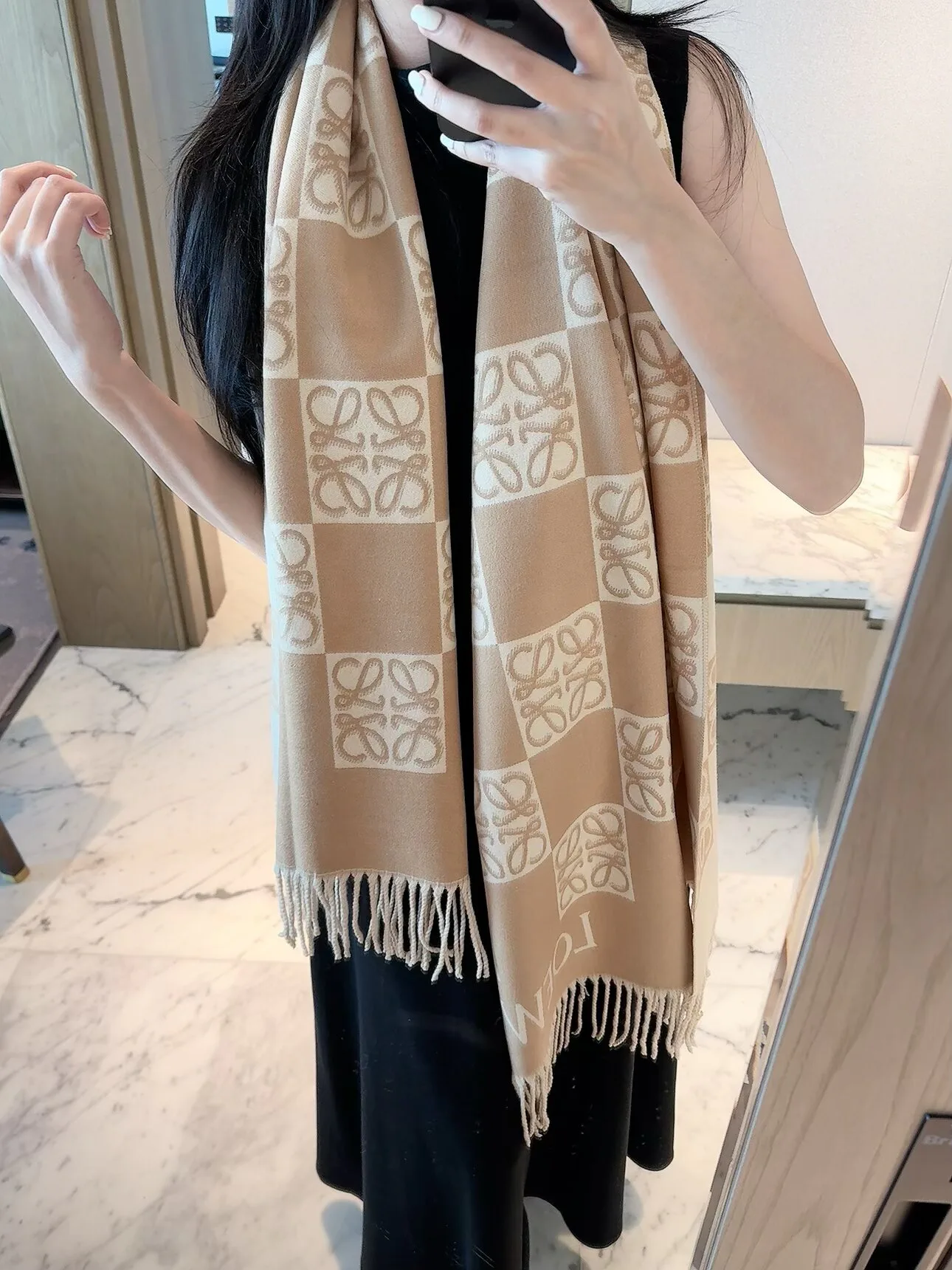 Шарфы Loewe 18222726