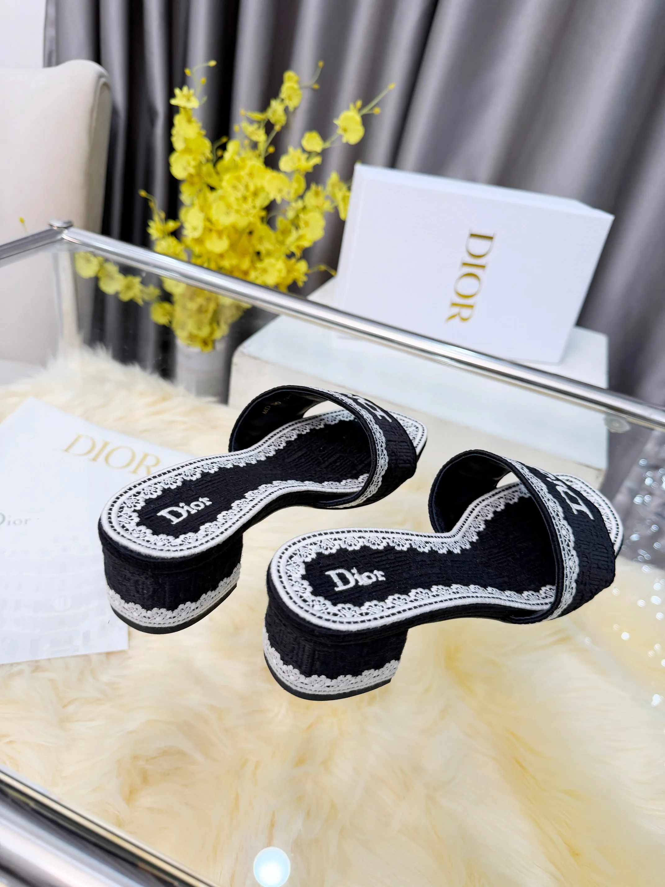 Сандалии Женские Christian Dior 11650992