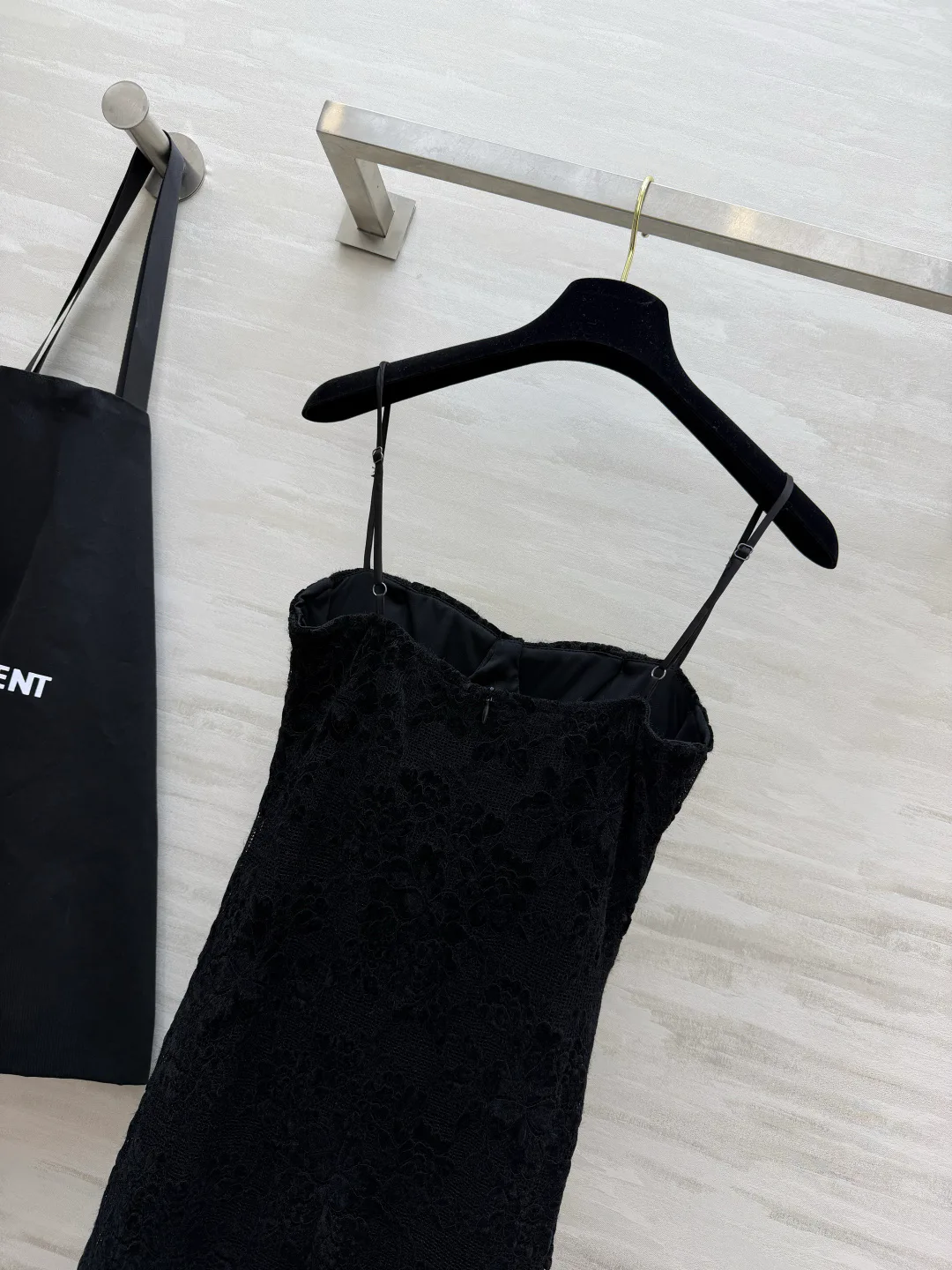 Платья Женские Saint Laurent 19869830