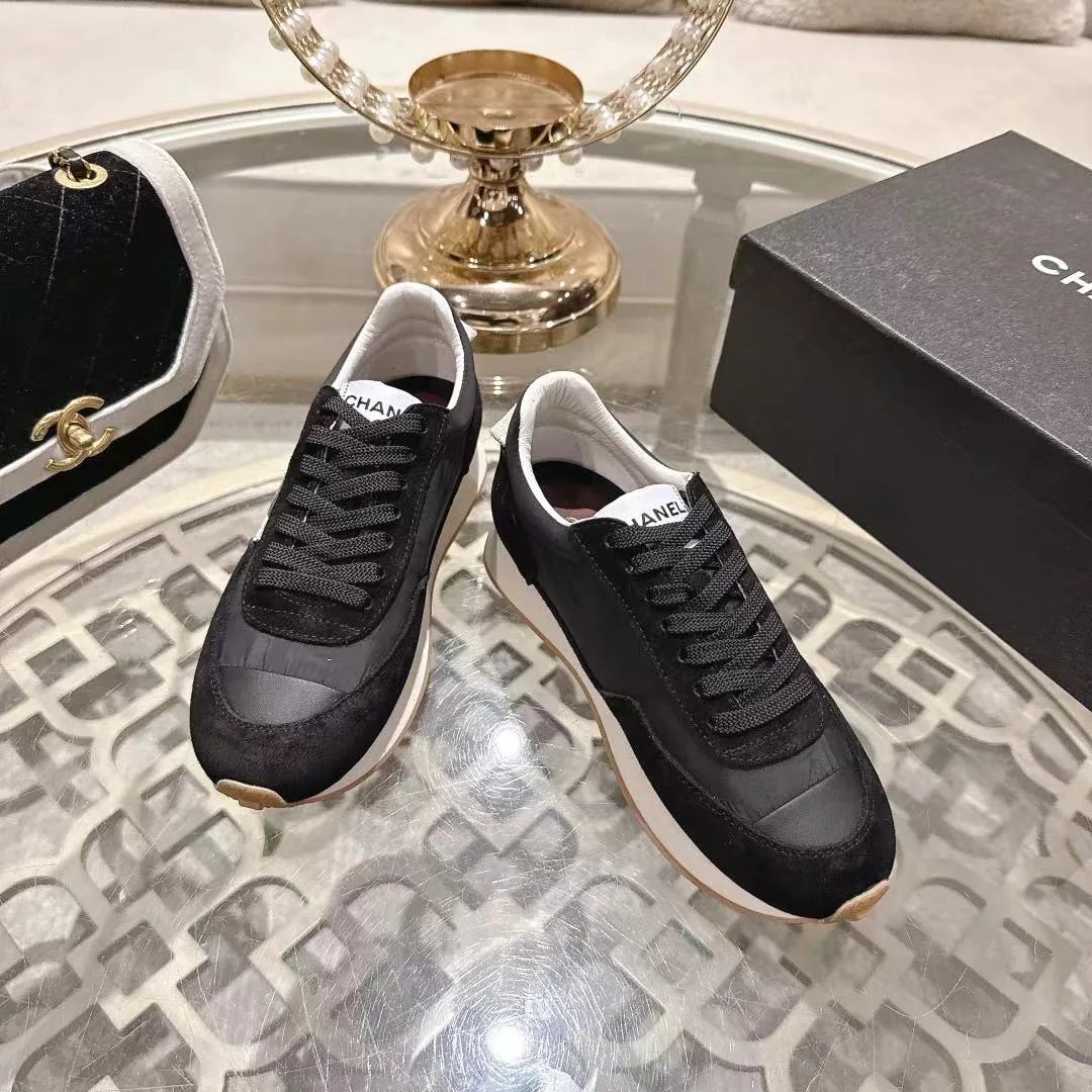Кроссовки Женские Chanel 11015506