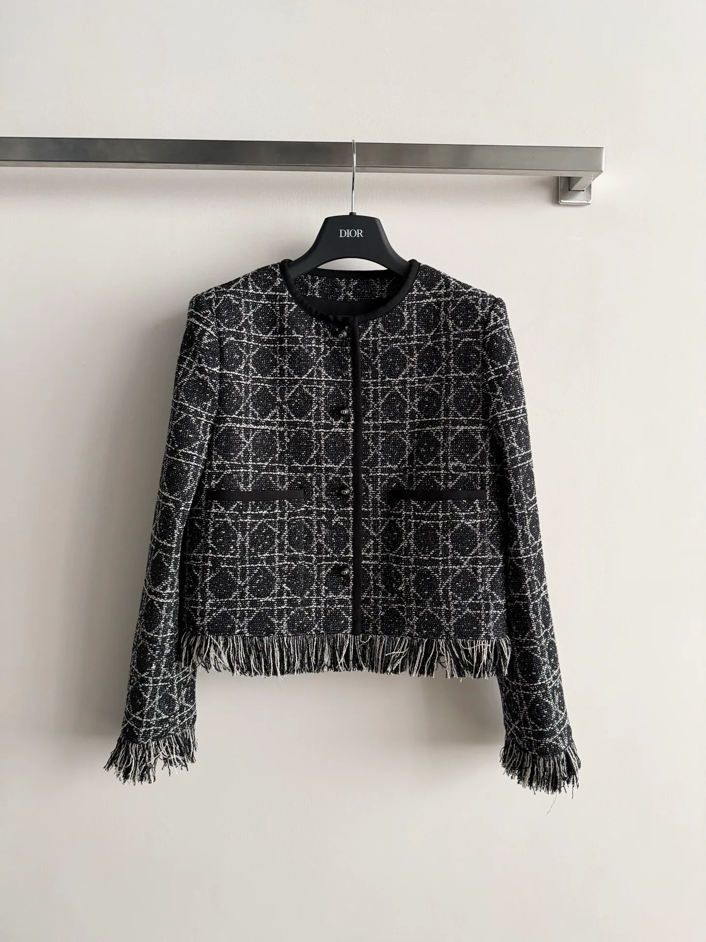 Куртки И Пуховики Женские Christian Dior 4327950