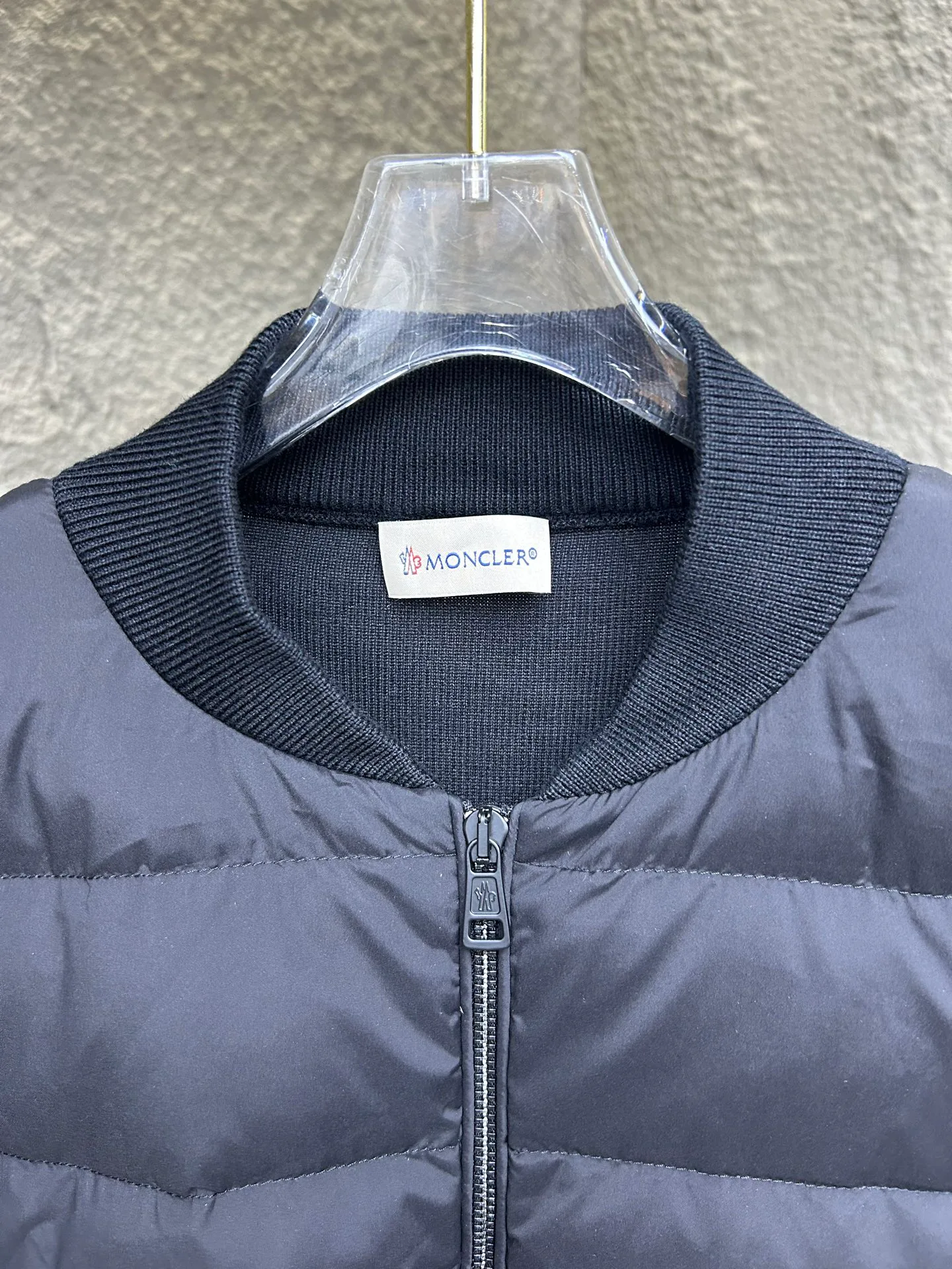 Куртки И Пуховики Женские Moncler 17323195
