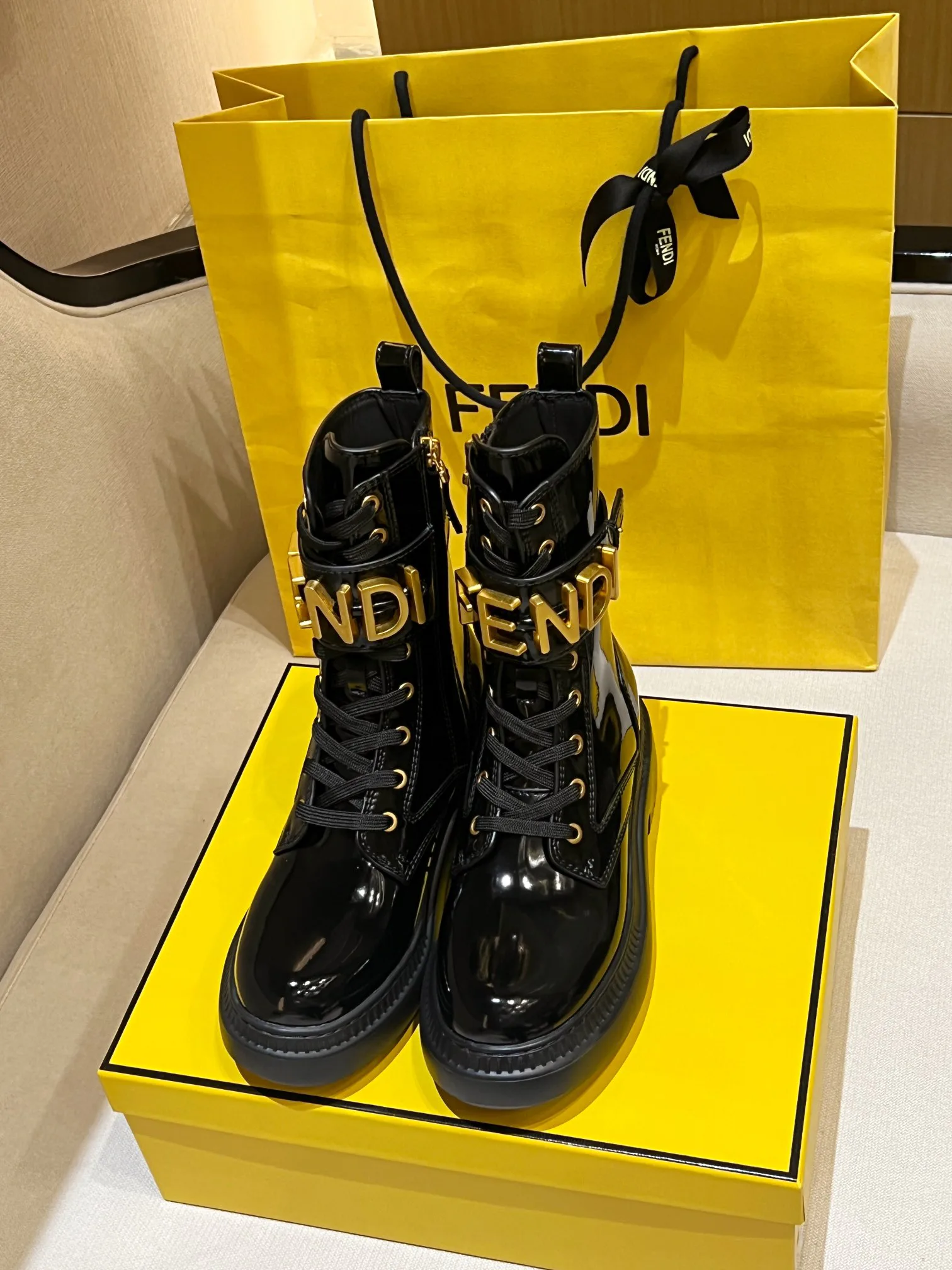 Ботинки Женские Fendi 301498