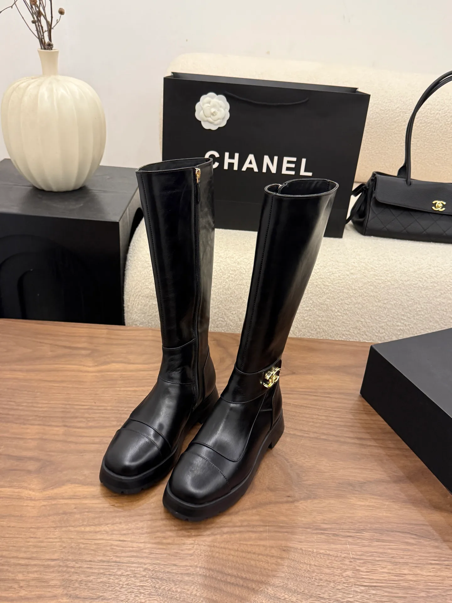 Сапоги Женские Chanel 18323362
