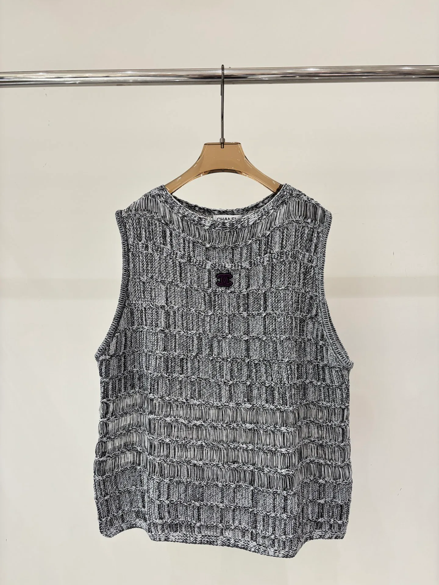 Жилеты Женские Chanel 11239614