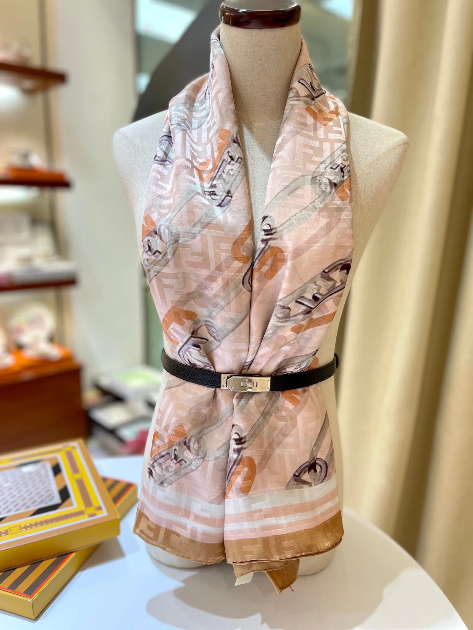 Шарфы Fendi 6457109