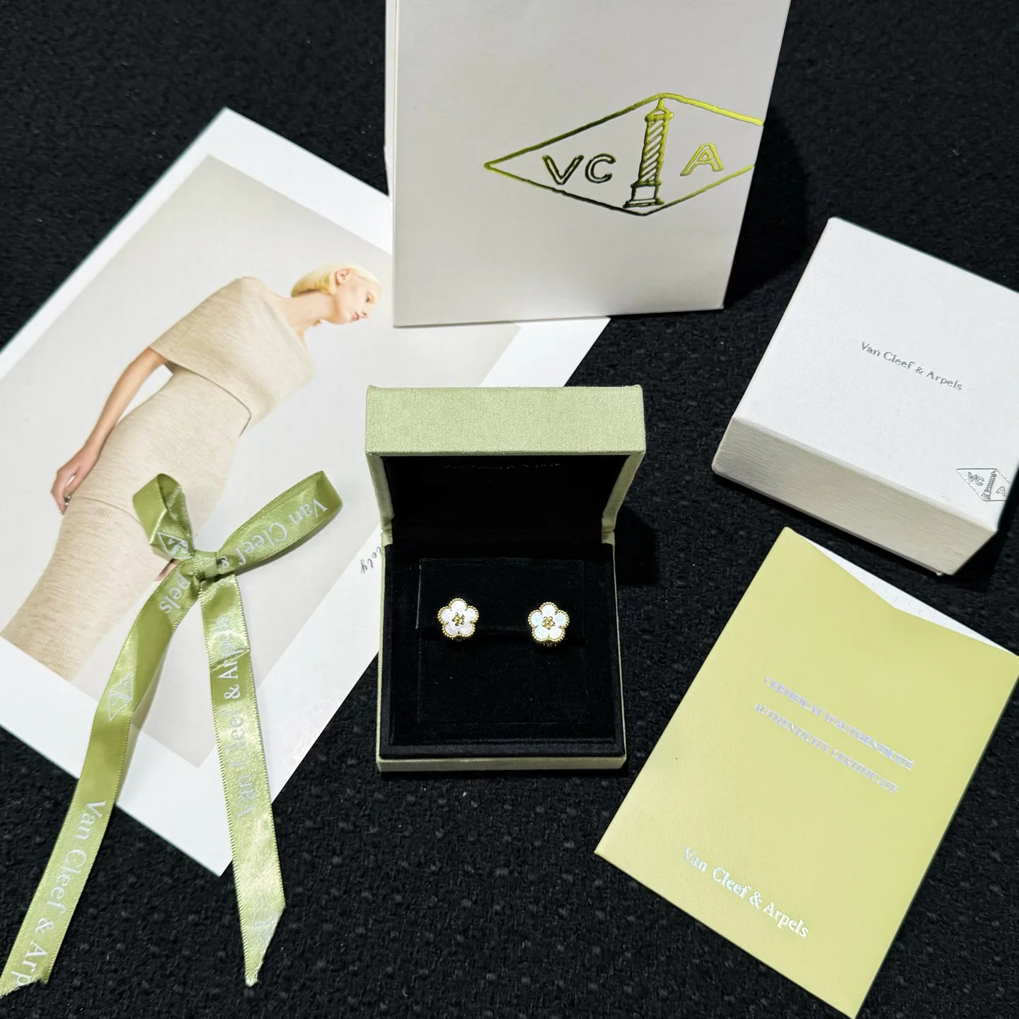 Бижутерия Van Cleef & Arpels 13645858