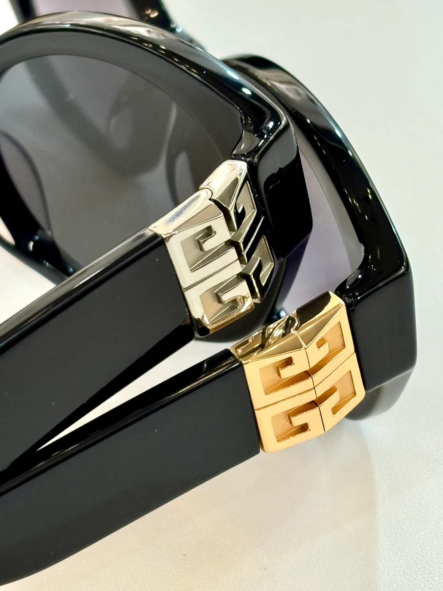 Очки Givenchy 7469