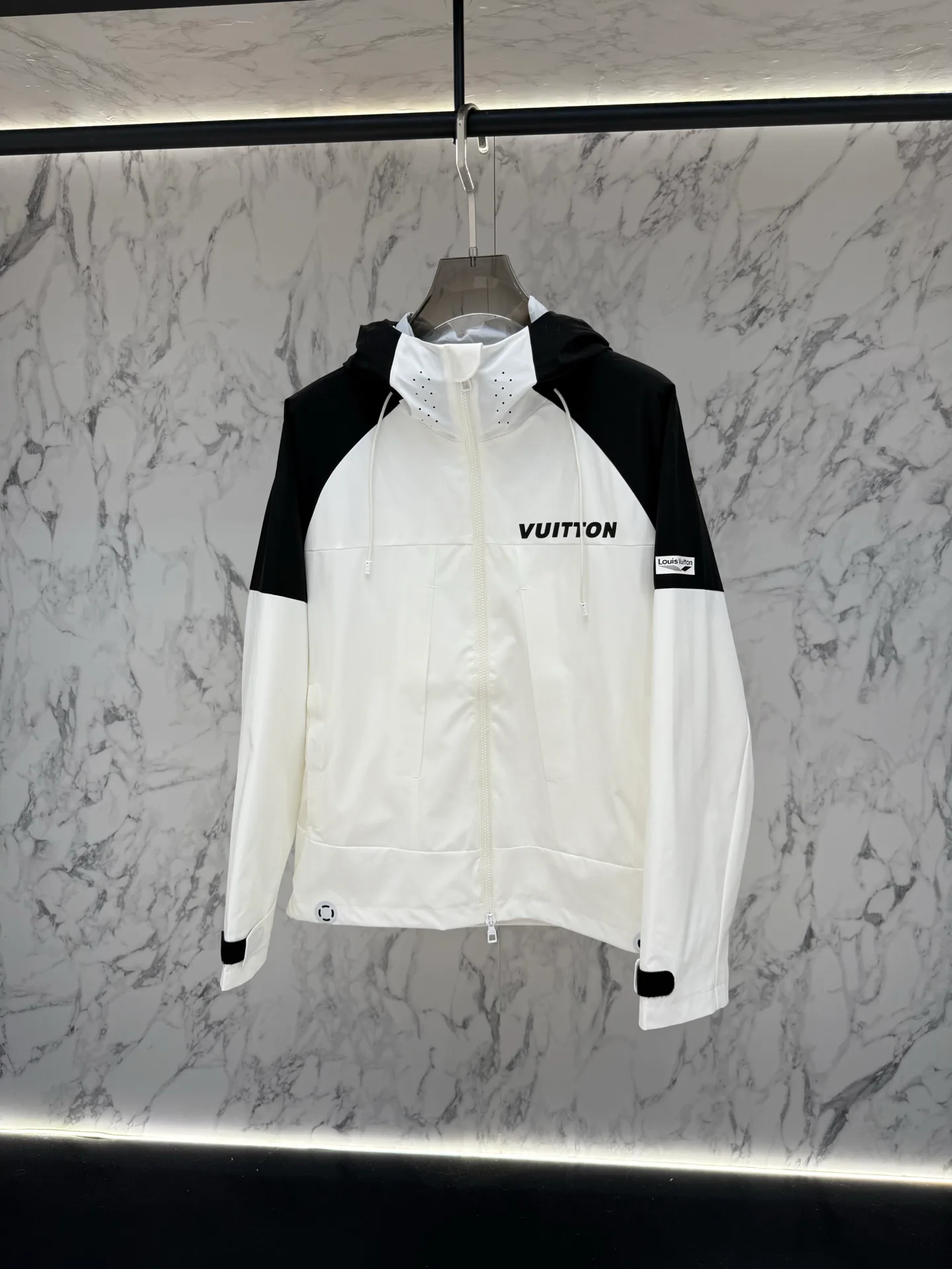 Куртки И Пуховики Мужские Louis Vuitton 11210338