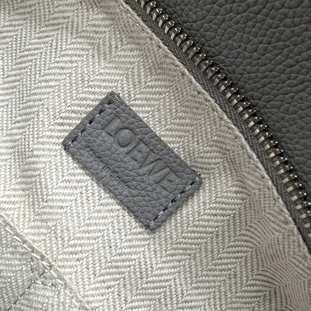 Классические Сумки Женские Loewe 1299617