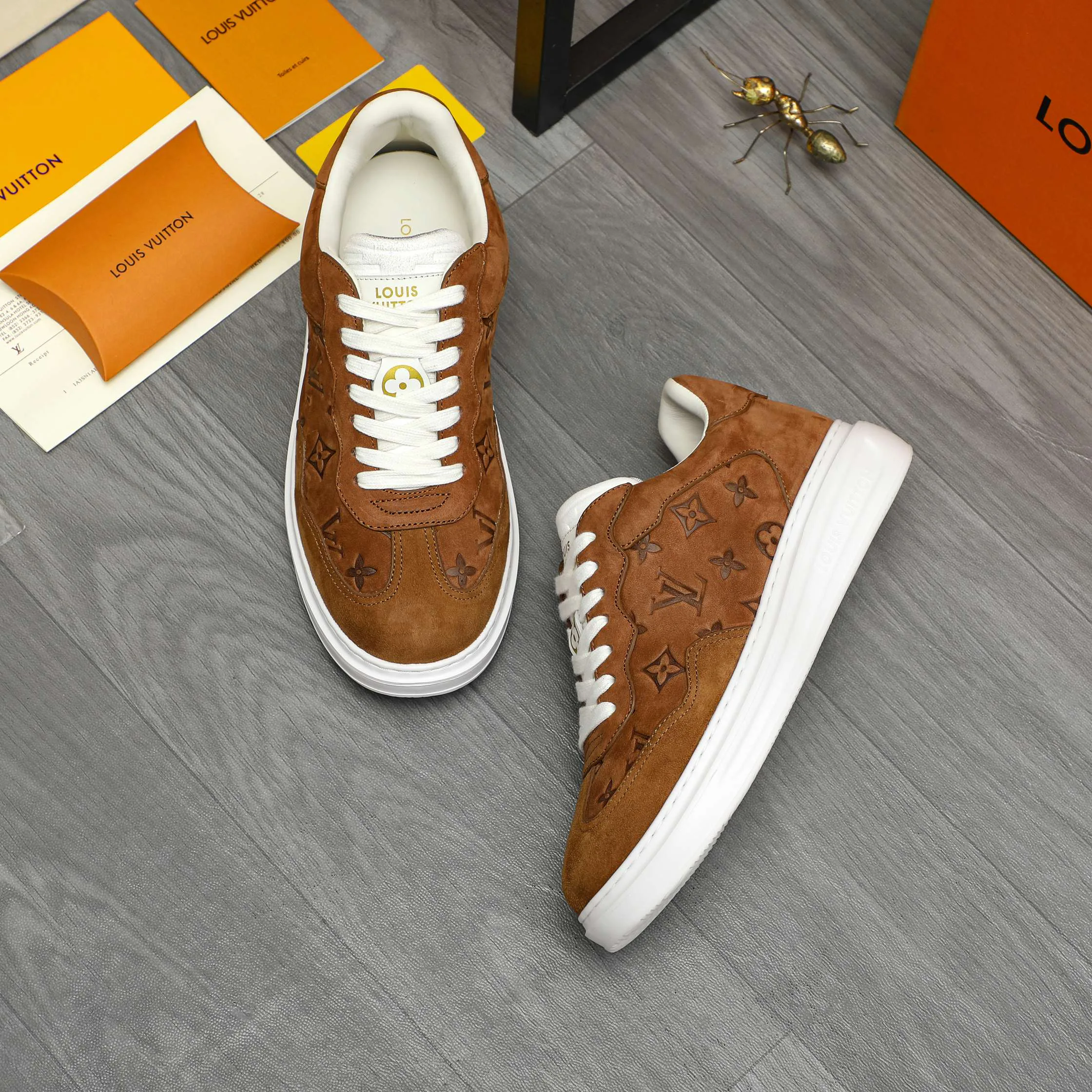 Кроссовки Женские Louis Vuitton 288052