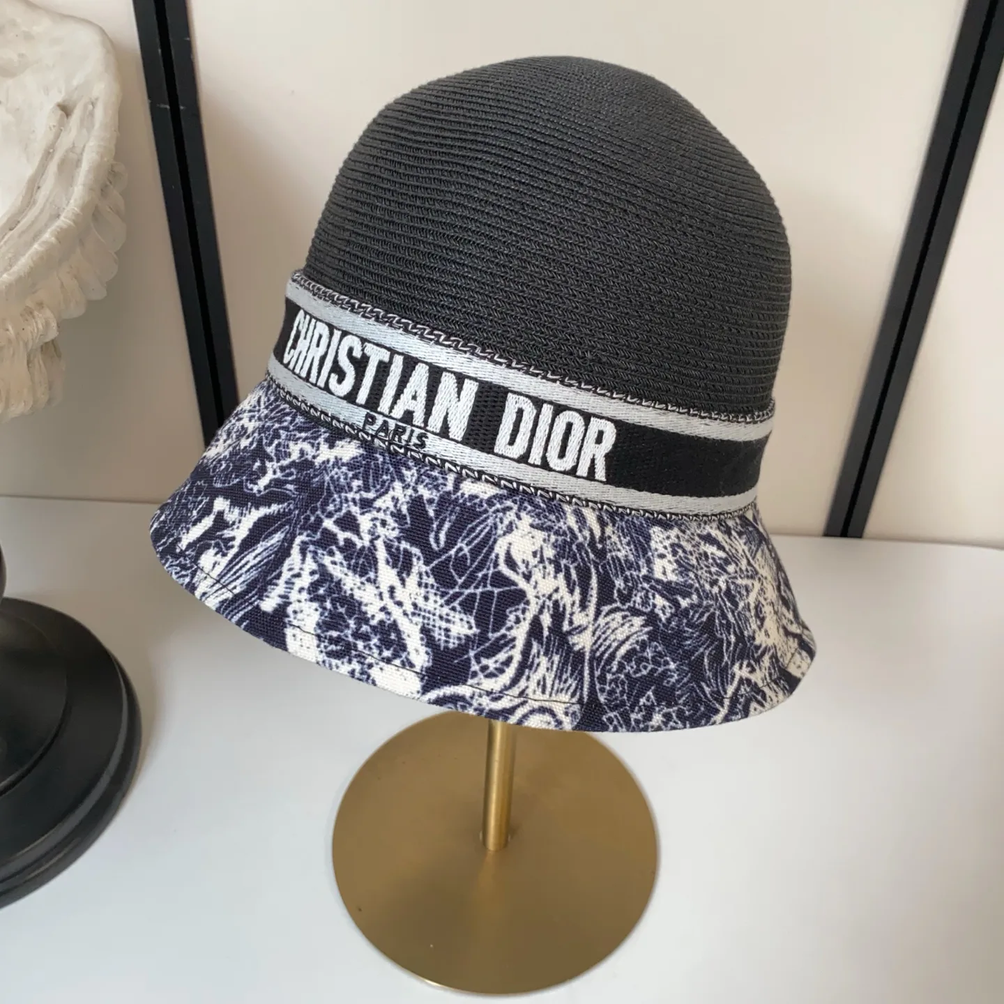 Головные Уборы Christian Dior 13294462