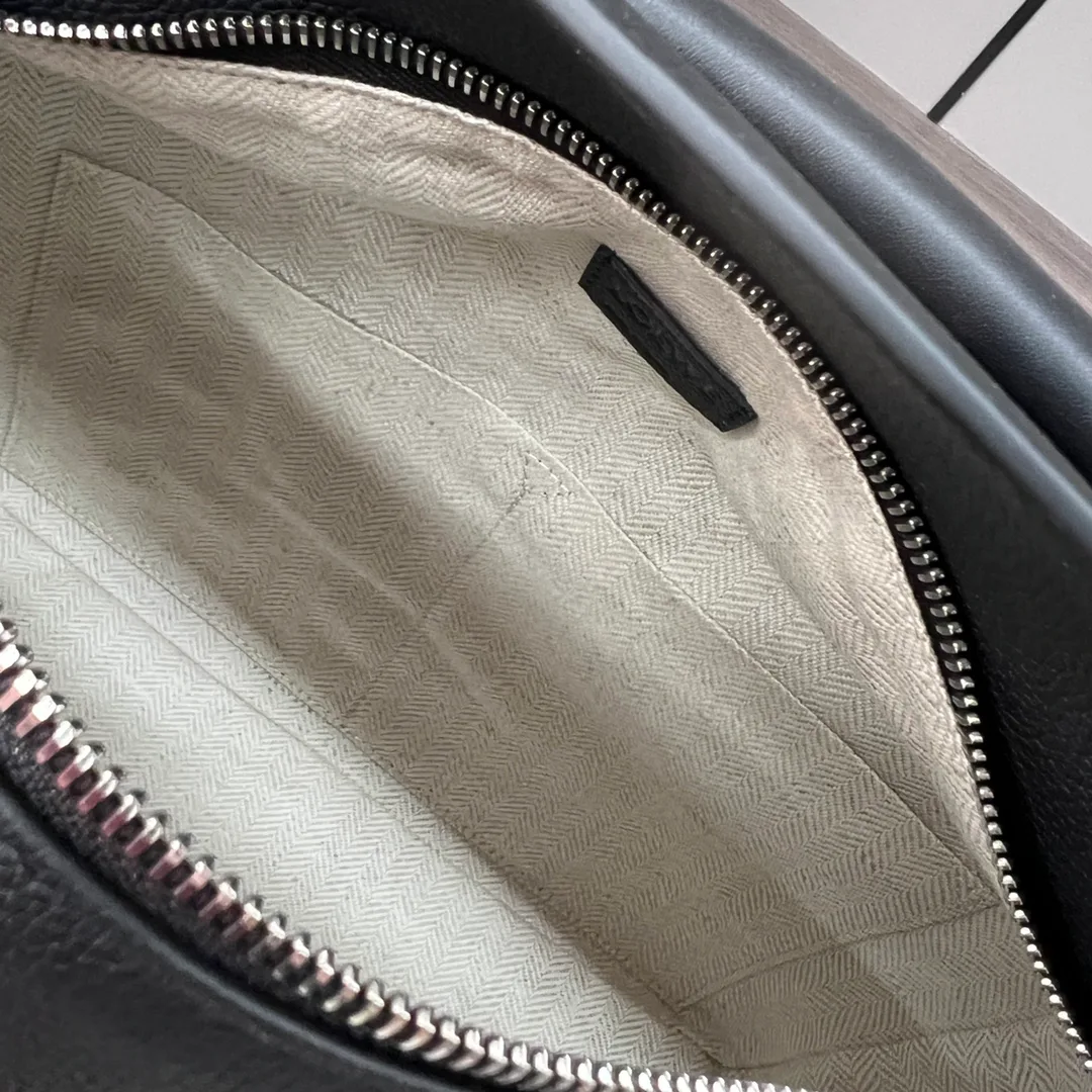 Классические Сумки Женские Loewe 11513577