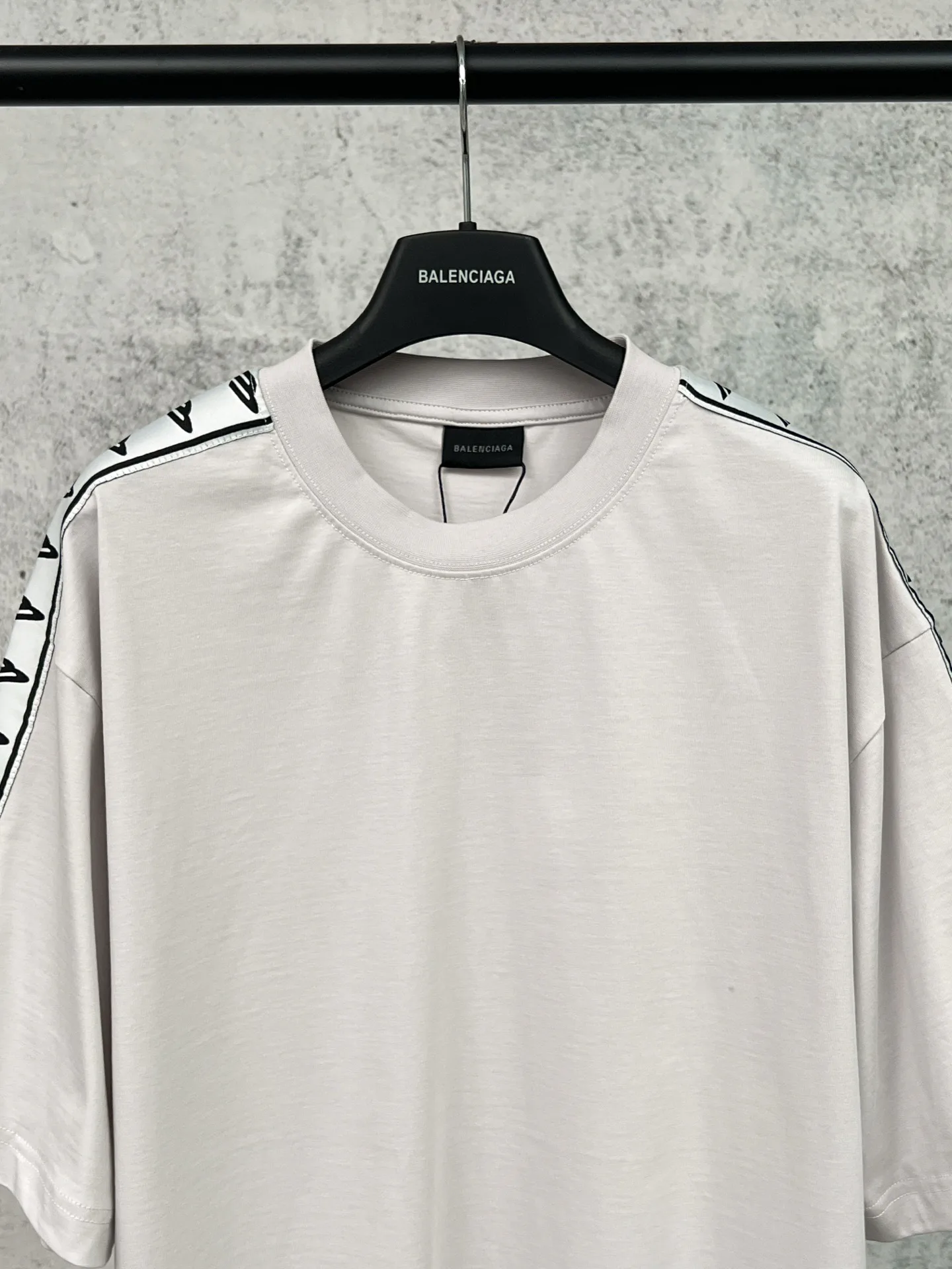 Футболки Женские Balenciaga 9465315