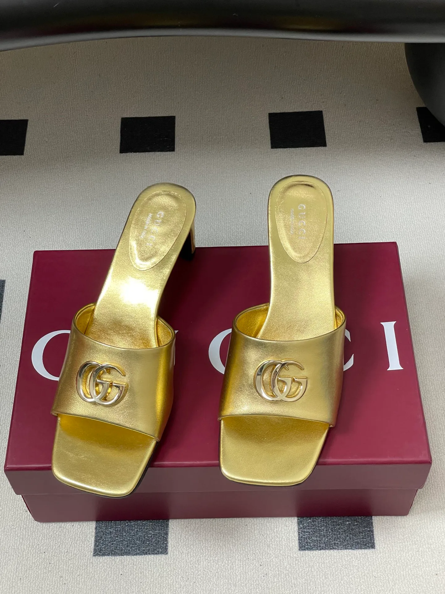 Сандалии Женские Gucci 10395327