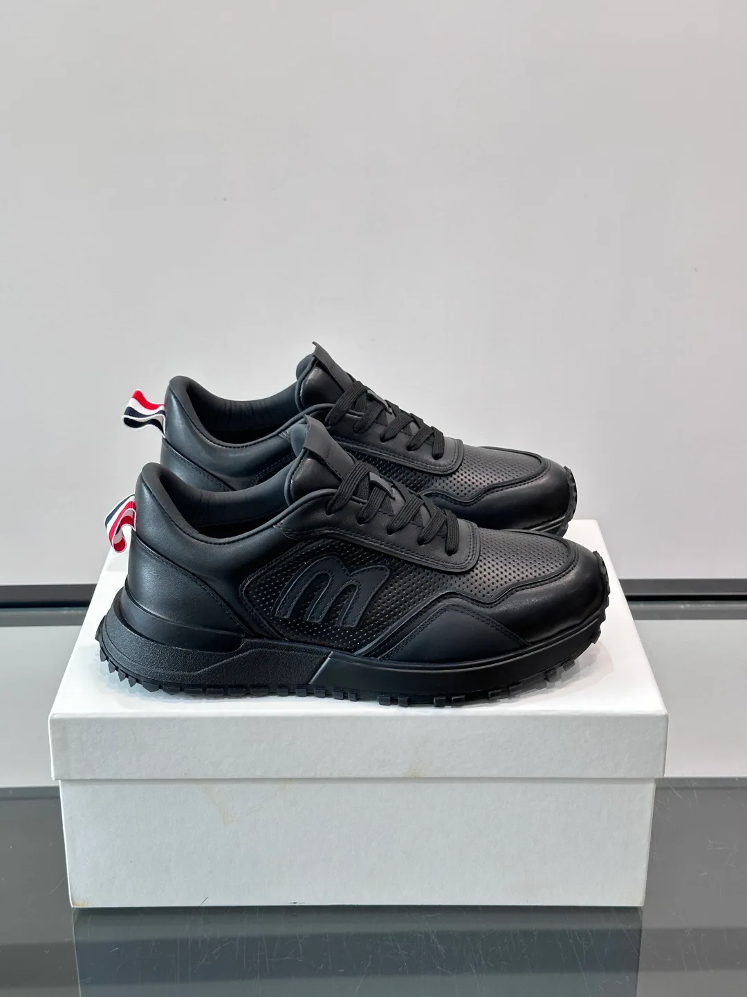 Кроссовки Мужские Moncler 17349475