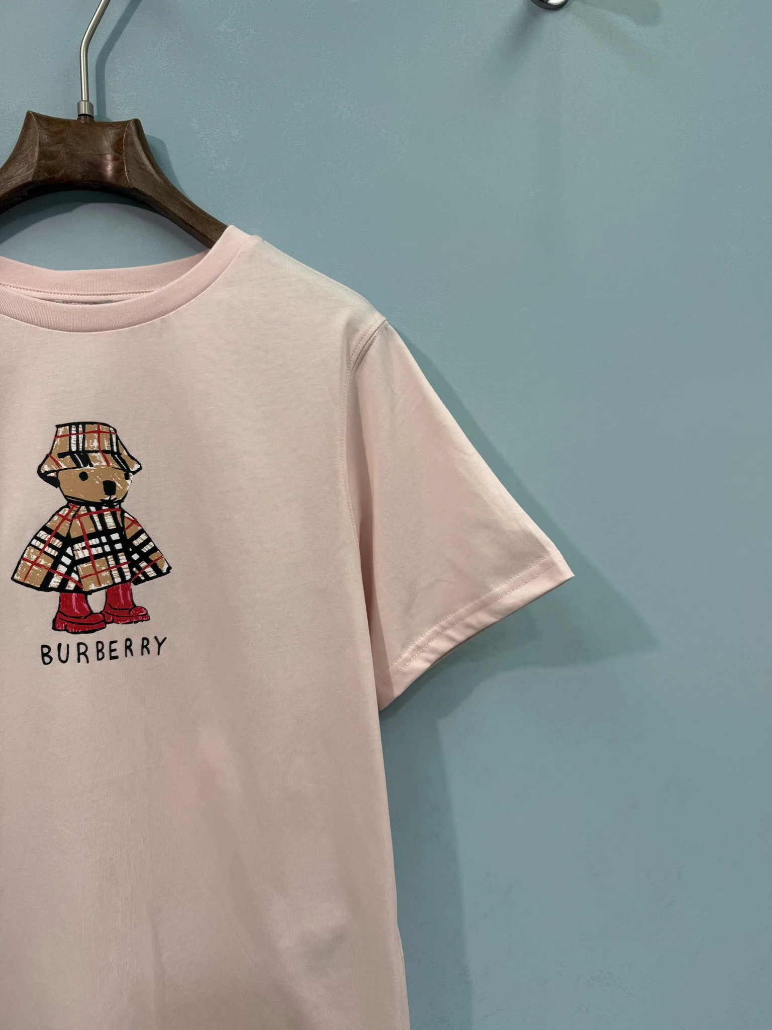 Футболки Женские Burberry 13245104