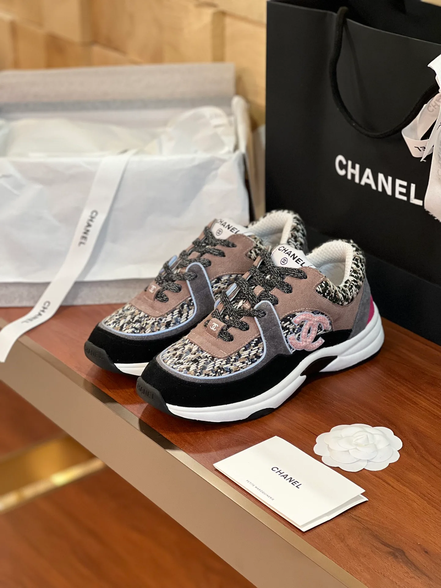 Кроссовки Женские Chanel 1021213