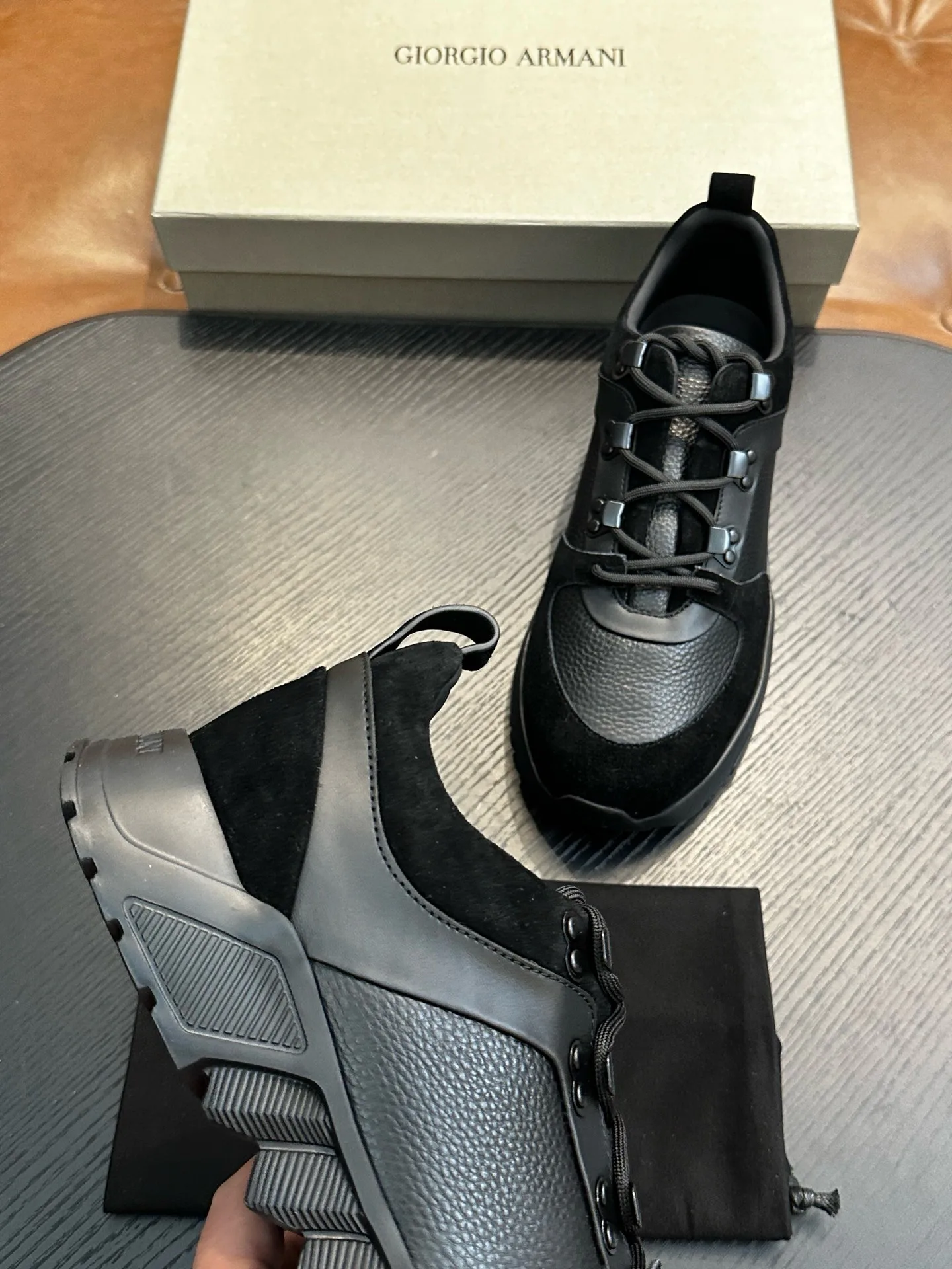 Кроссовки Мужские Armani 11426303