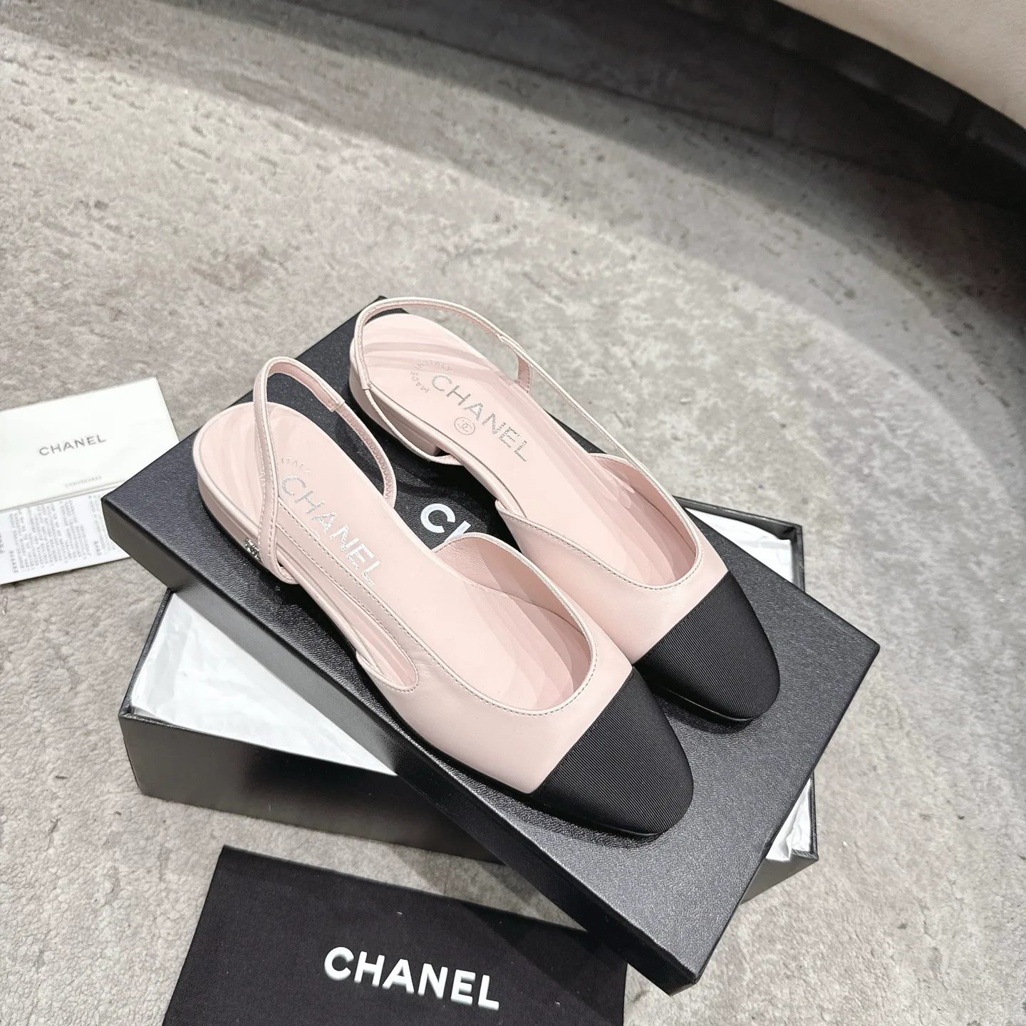 Босоножки Женские Chanel 17572164