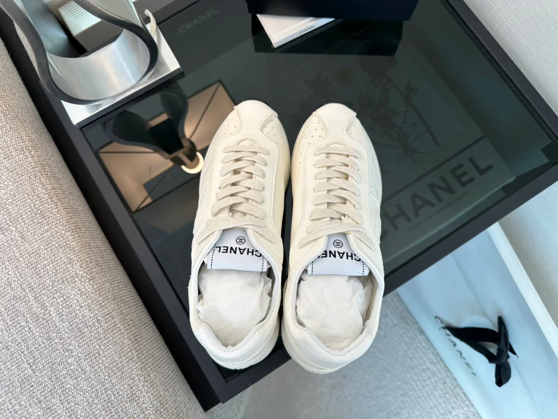 Кроссовки Женские Chanel 18450627